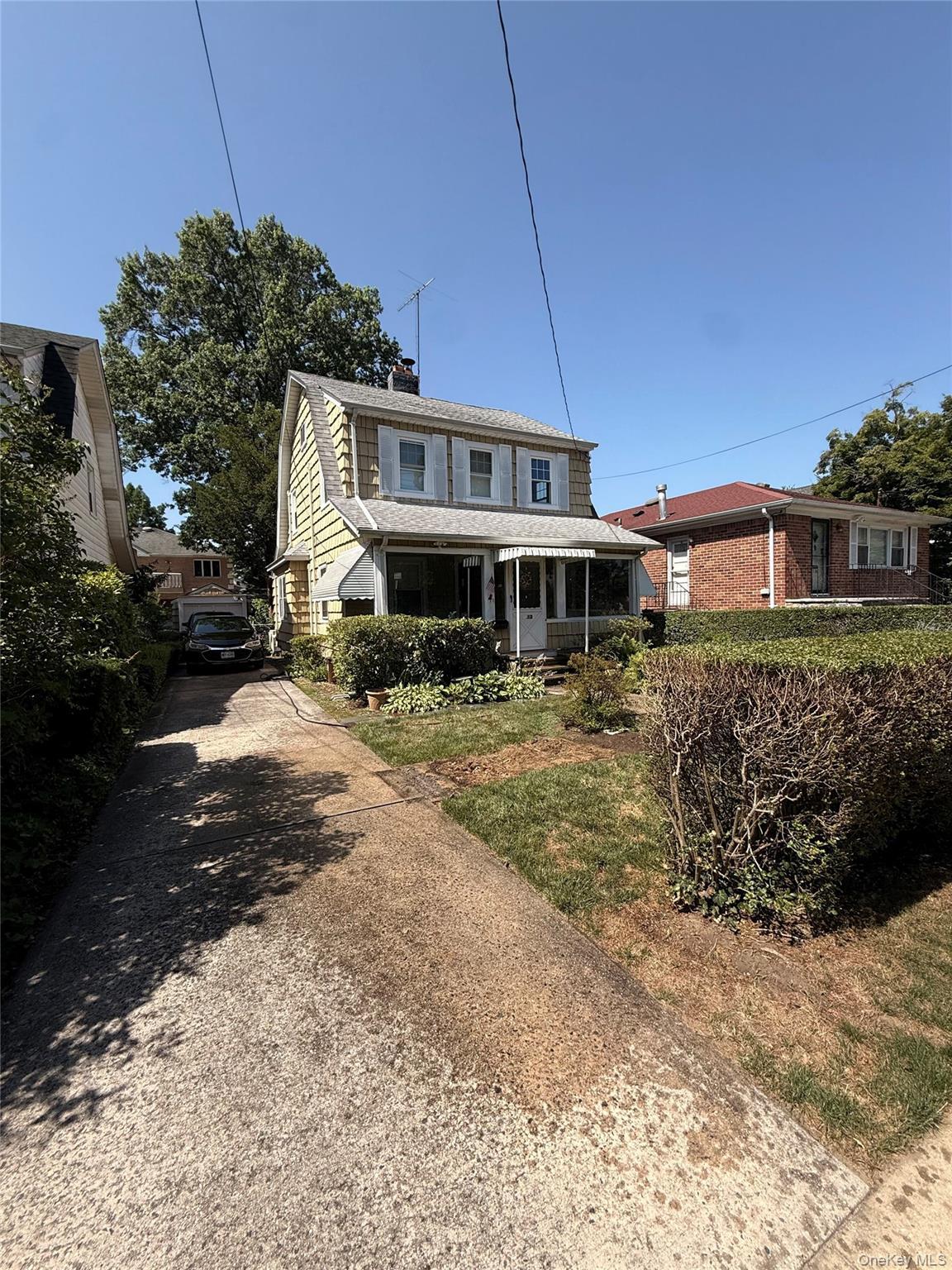 Single Family Glenwood Street Queens, NY 11363, MLS-1022809-2