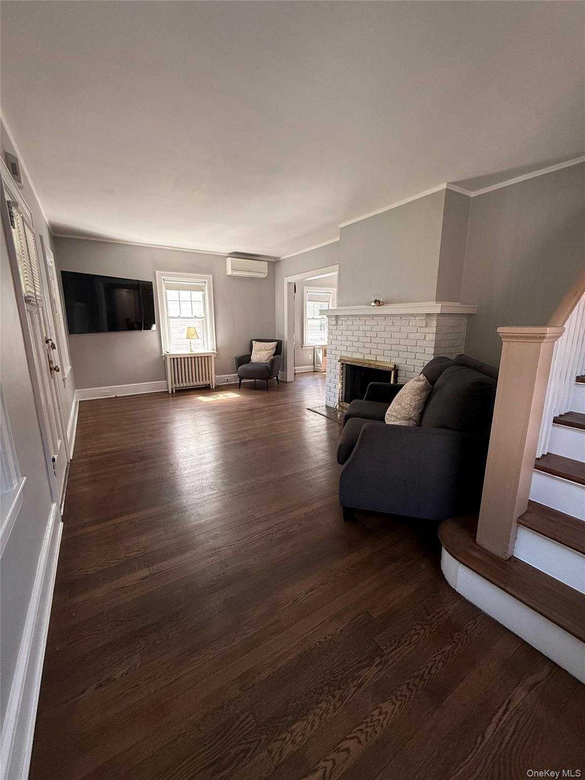 Single Family Glenwood Street Queens, NY 11363, MLS-1022809-5