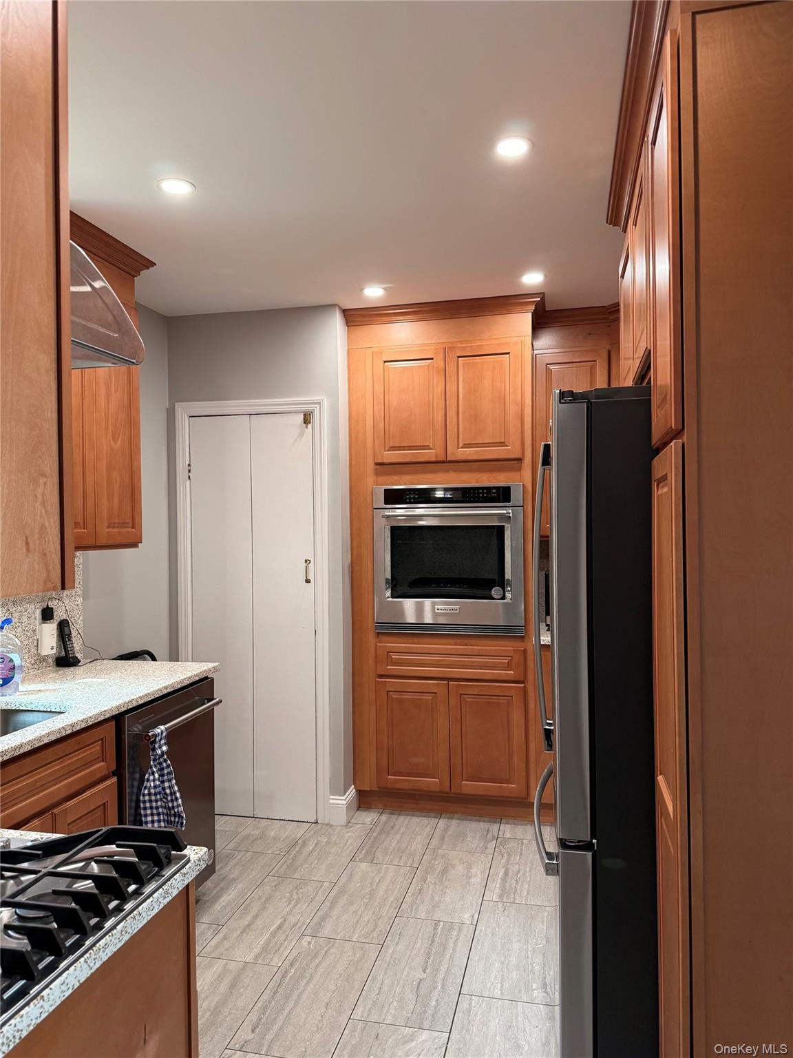 Single Family Glenwood Street Queens, NY 11363, MLS-1022809-7