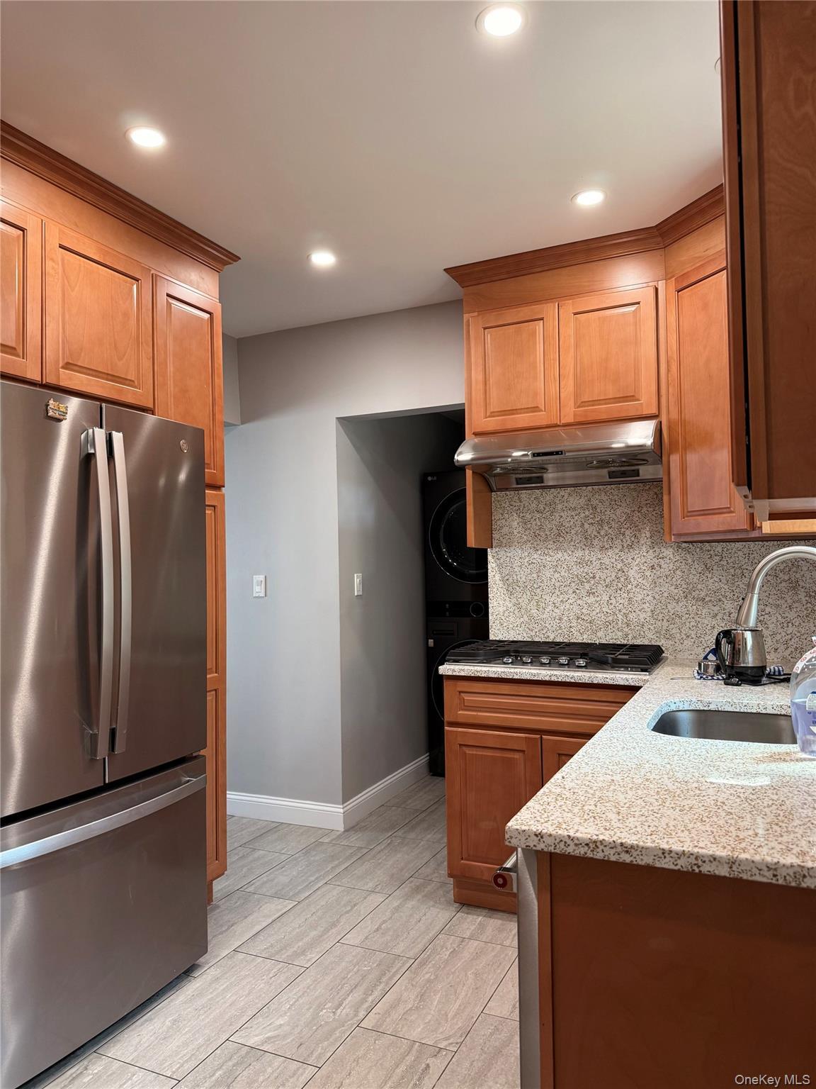Single Family Glenwood Street Queens, NY 11363, MLS-1022809-8