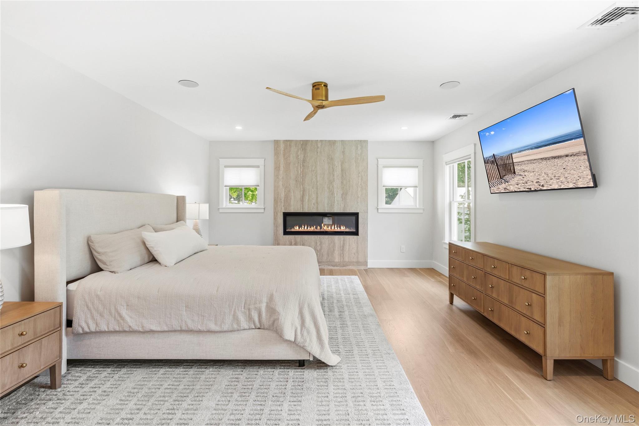 Single Family Montauk Highway Suffolk County, NY 11977, MLS-1022817-21