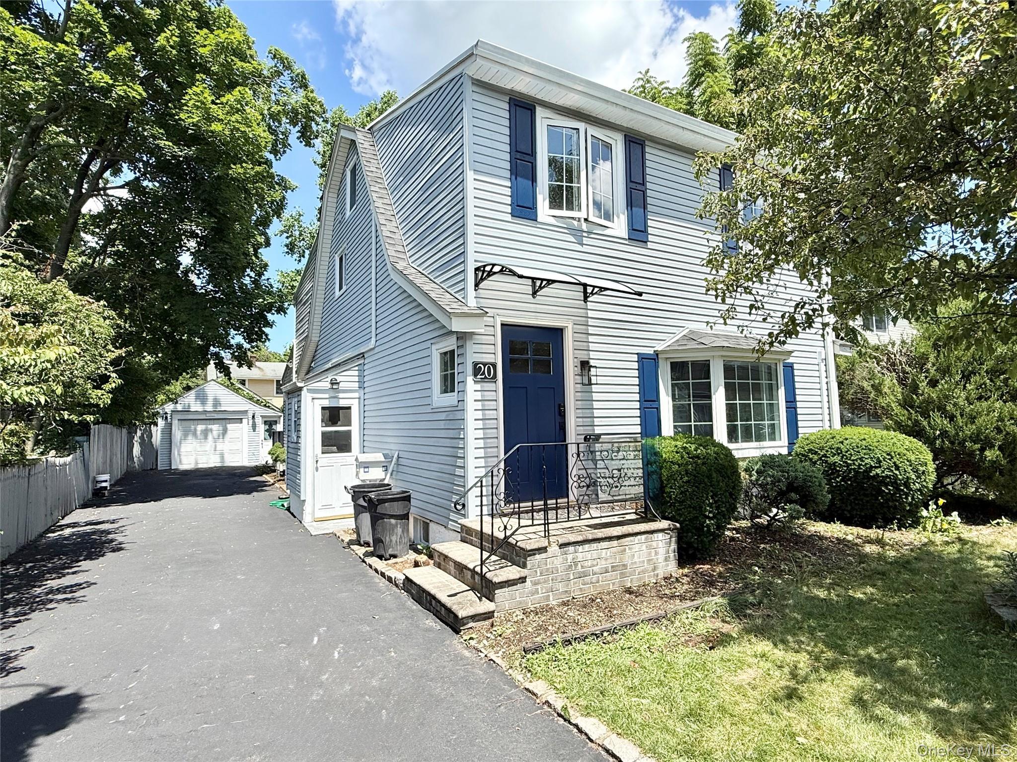 Single Family Baylis Place  Nassau County, NY 11791, MLS-1022844-20