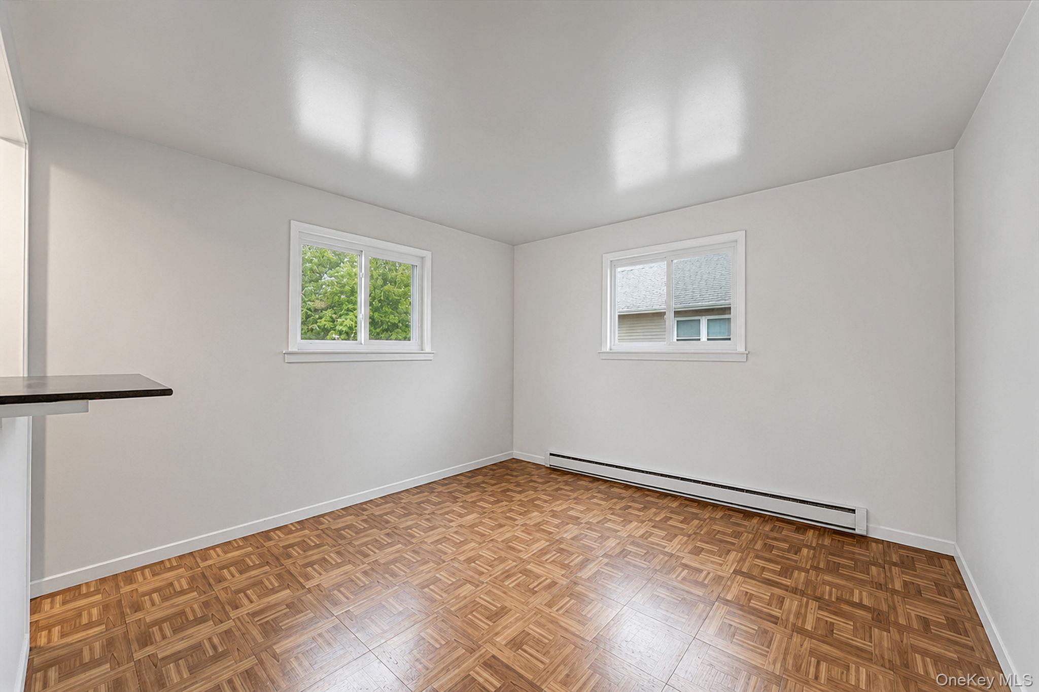Single Family E Oakdale Street  Suffolk County, NY 11706, MLS-1022881-18