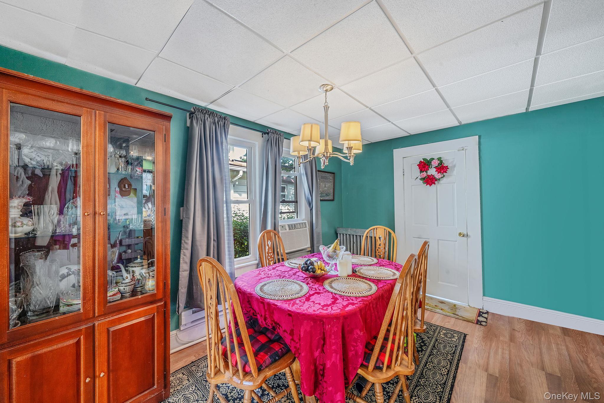 Single Family E Seaman Avenue Nassau County, NY 11520, MLS-1022910-13