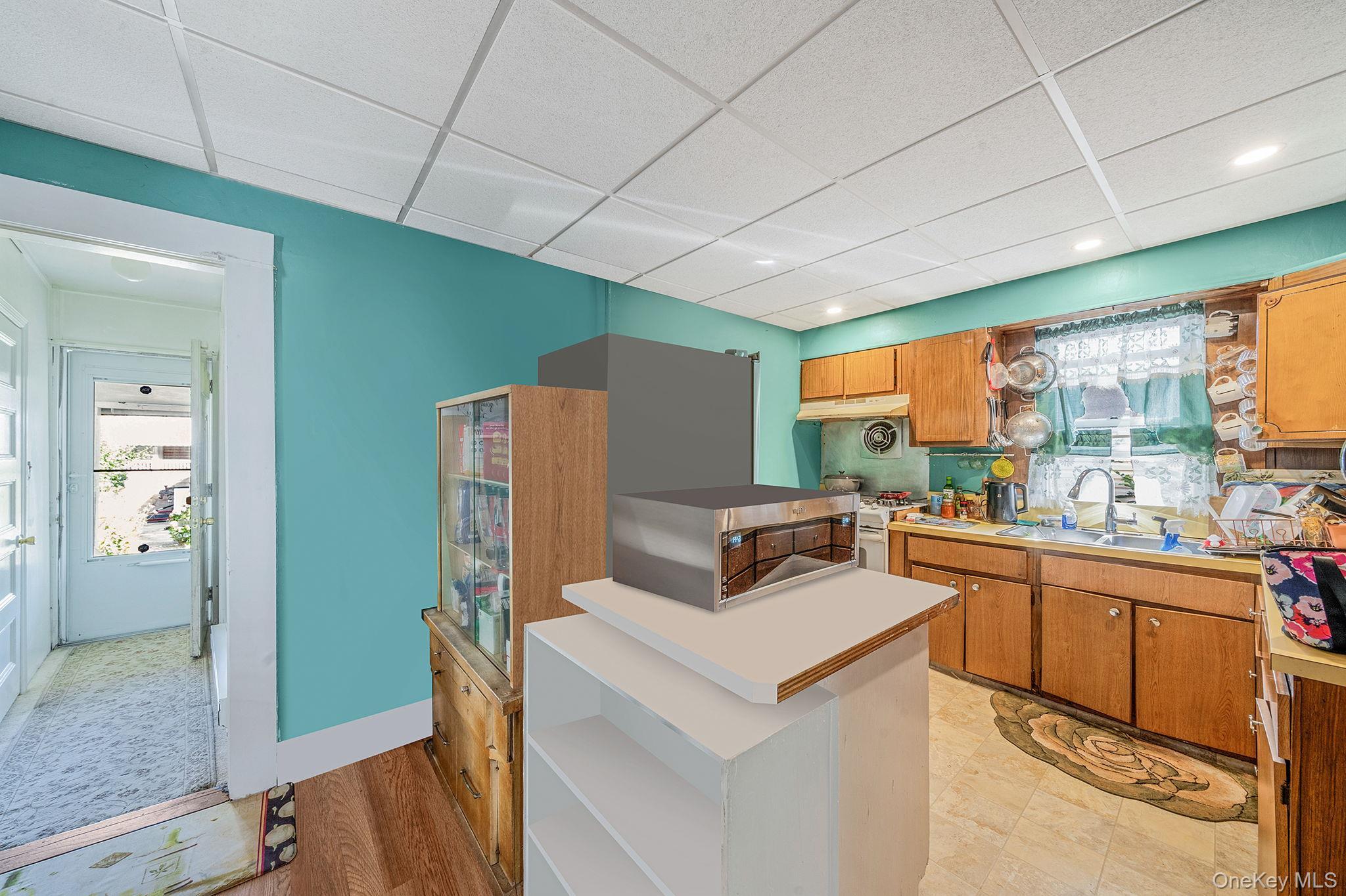 Single Family E Seaman Avenue Nassau County, NY 11520, MLS-1022910-14