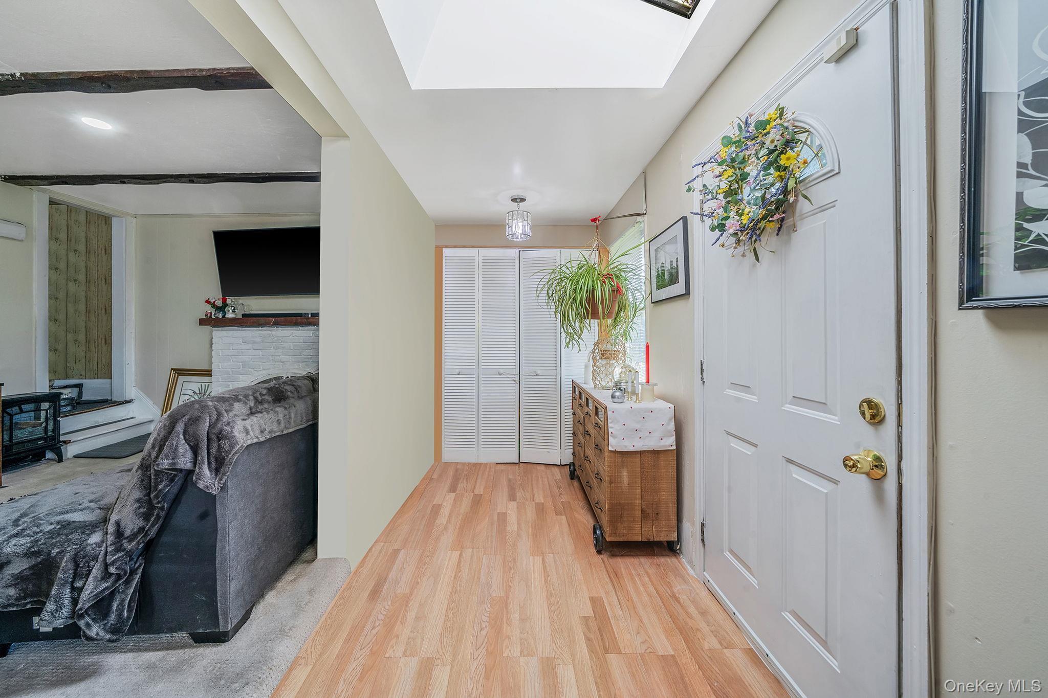 Single Family E Seaman Avenue Nassau County, NY 11520, MLS-1022910-8
