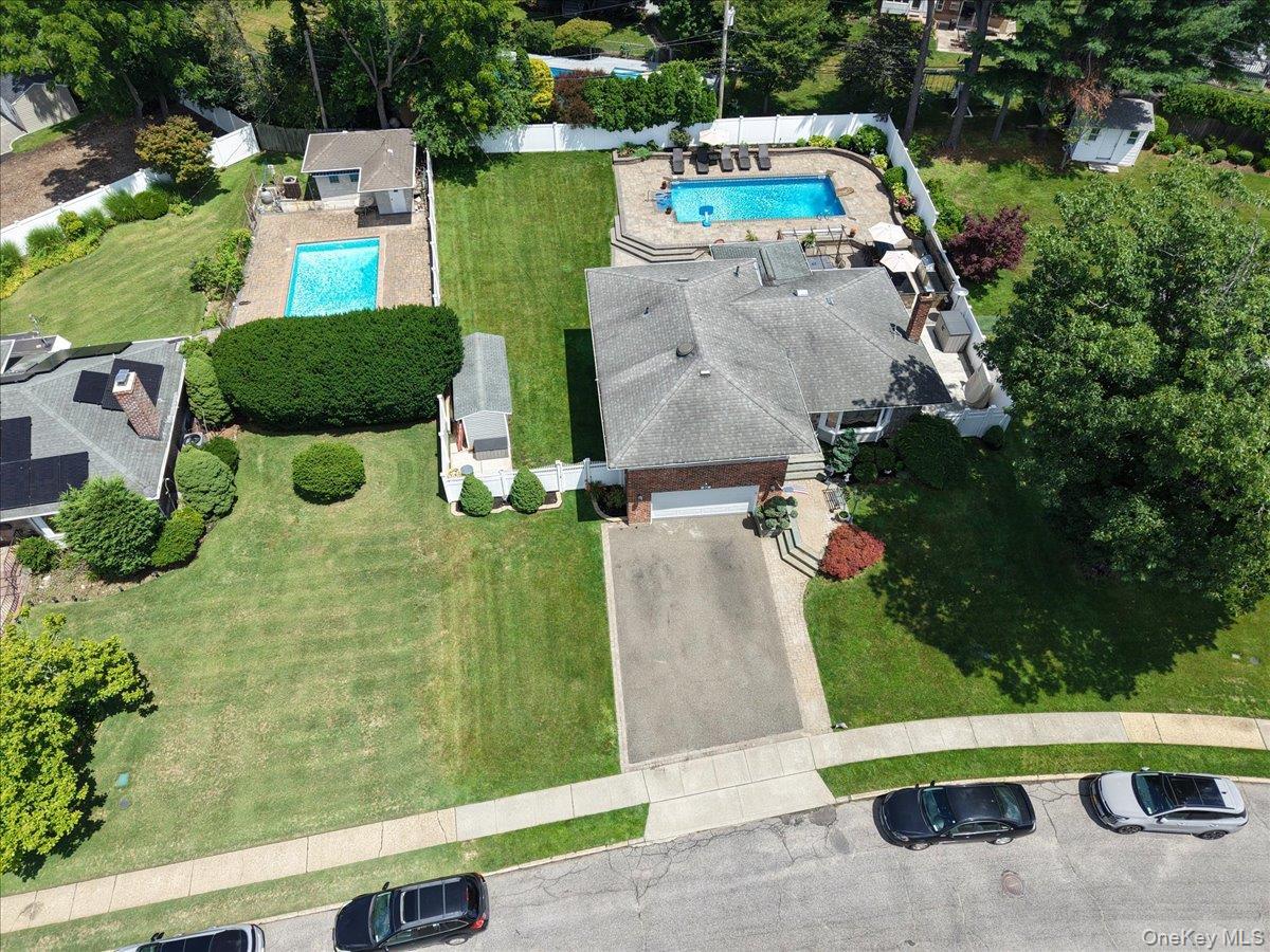 Single Family Lark Drive Nassau County, NY 11797, MLS-1022916-23
