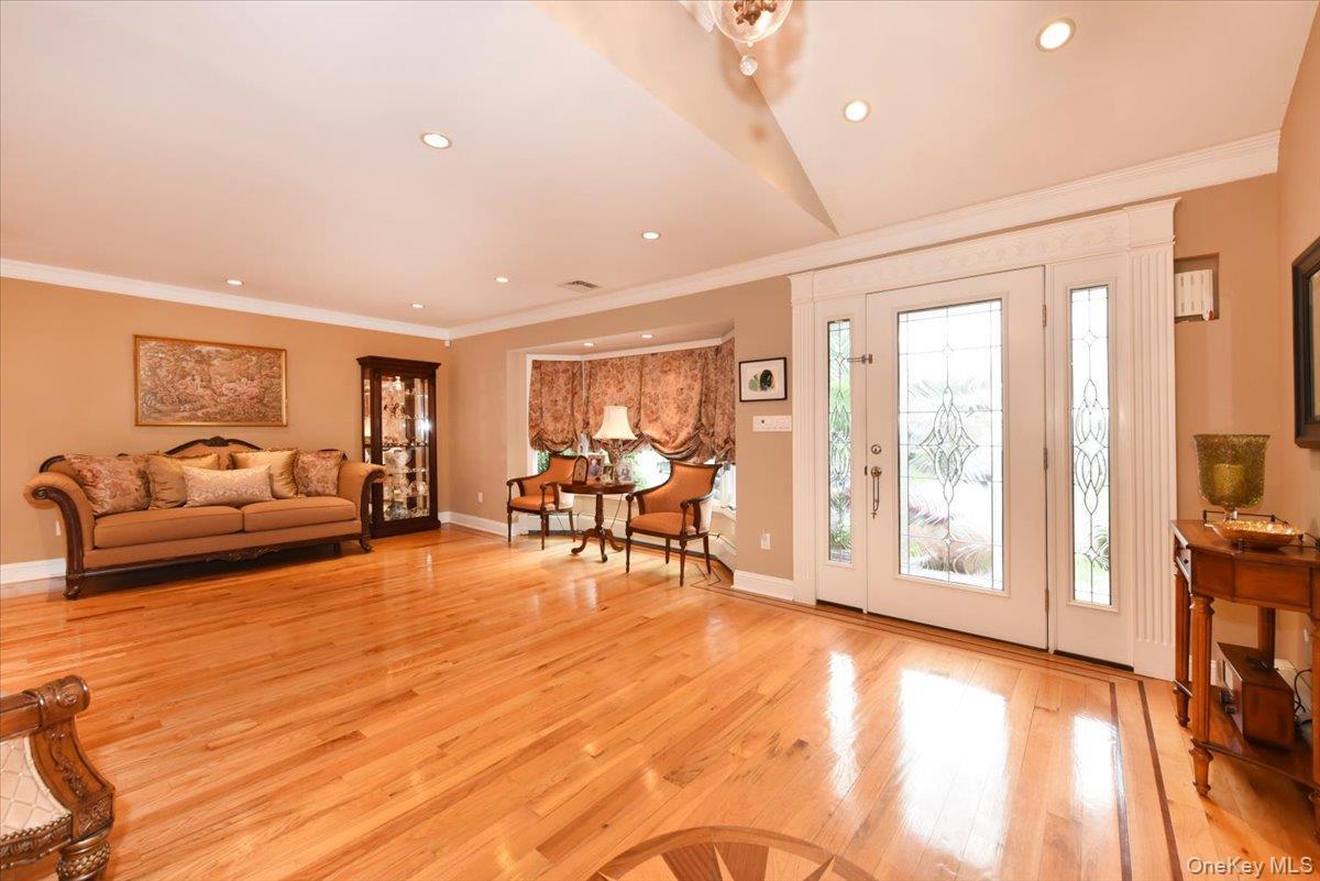Single Family Lark Drive Nassau County, NY 11797, MLS-1022916-6