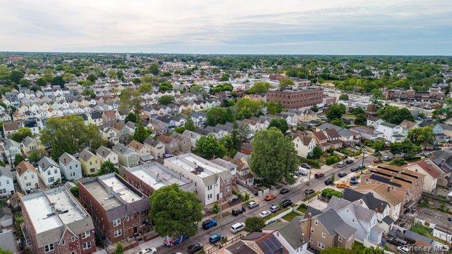 Single Family 198th Street  Queens, NY 11423, MLS-1022926-12