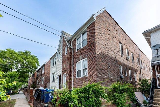 Single Family 198th Street  Queens, NY 11423, MLS-1022926-29