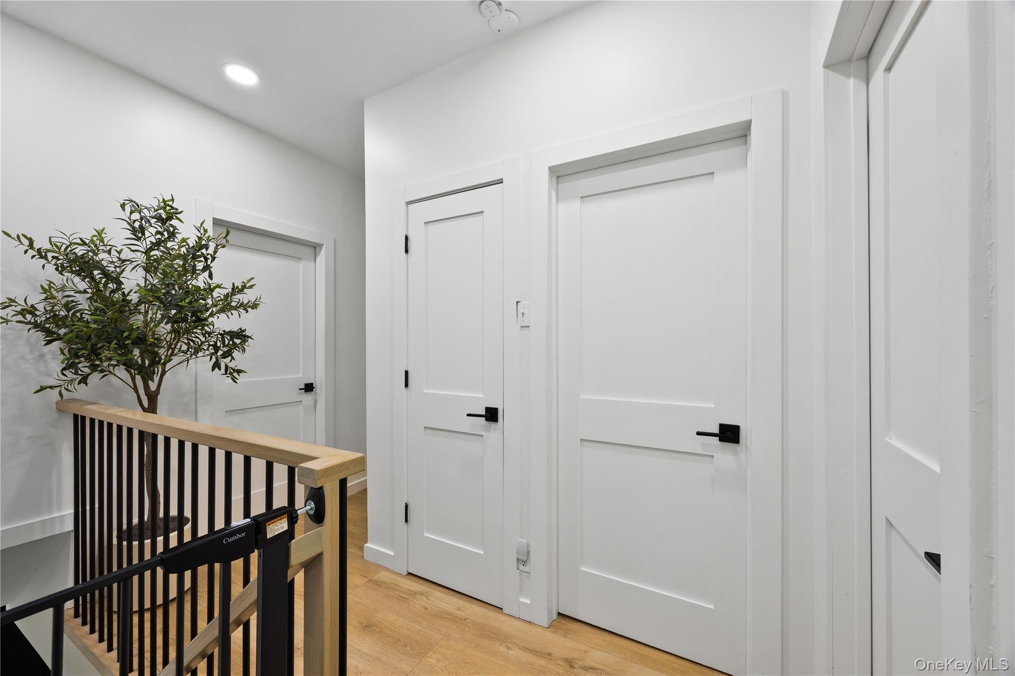 Single Family Fielding Street  Bronx, NY 10469, MLS-1022939-16