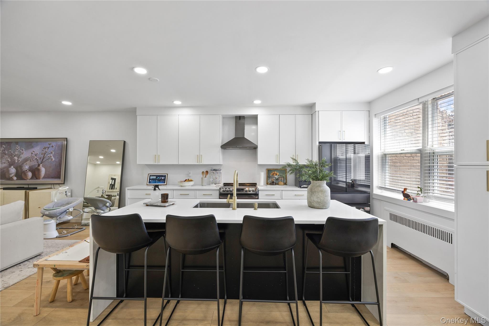 Single Family Fielding Street  Bronx, NY 10469, MLS-1022939-2