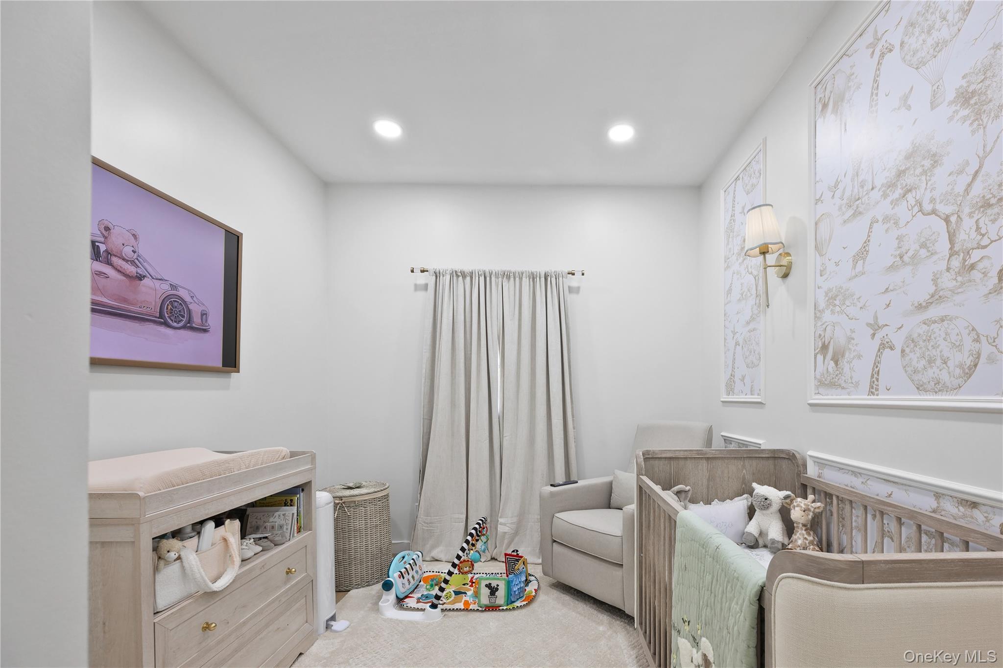 Single Family Fielding Street  Bronx, NY 10469, MLS-1022939-23