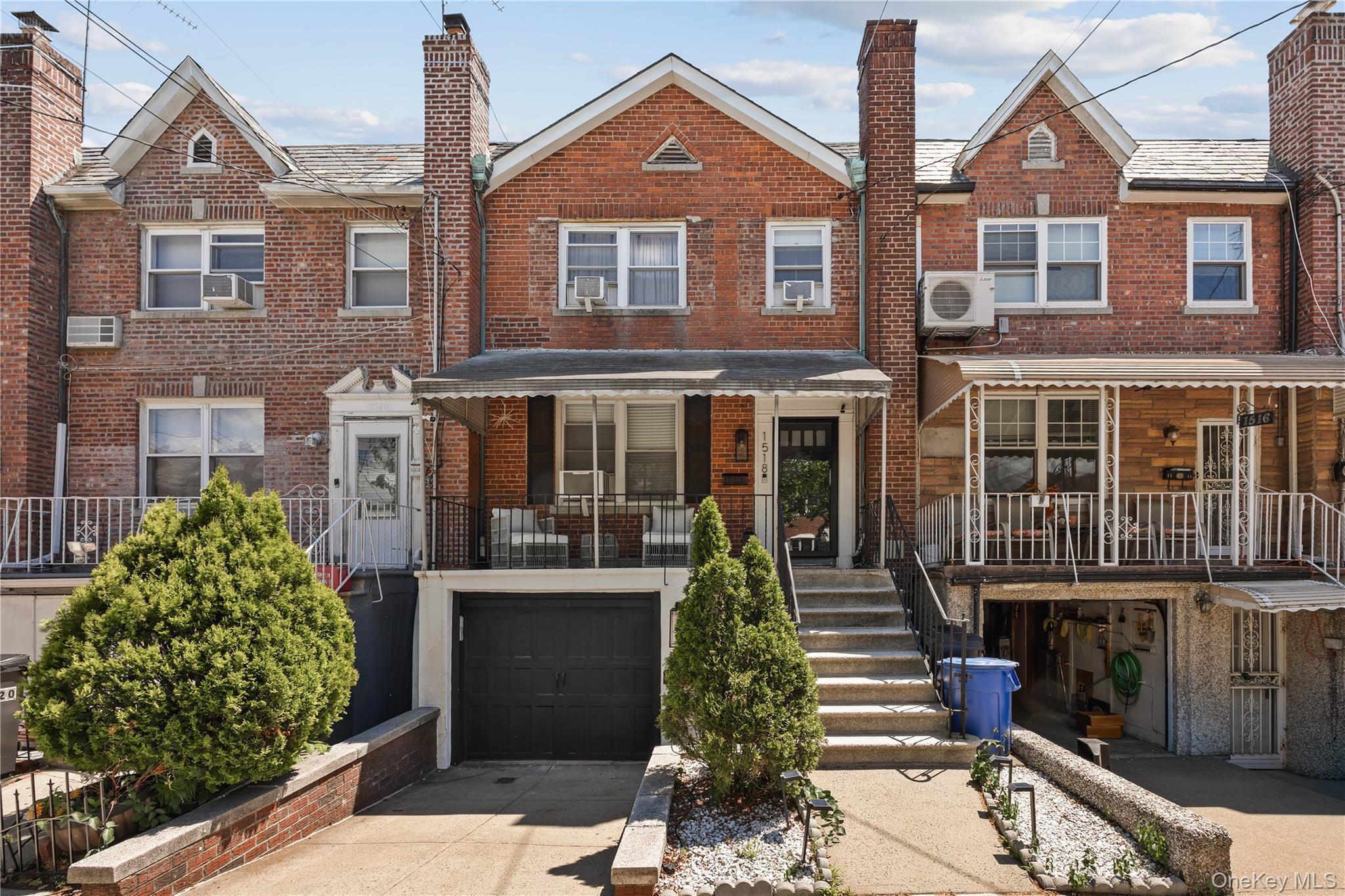 Single Family Fielding Street  Bronx, NY 10469, MLS-1022939-43