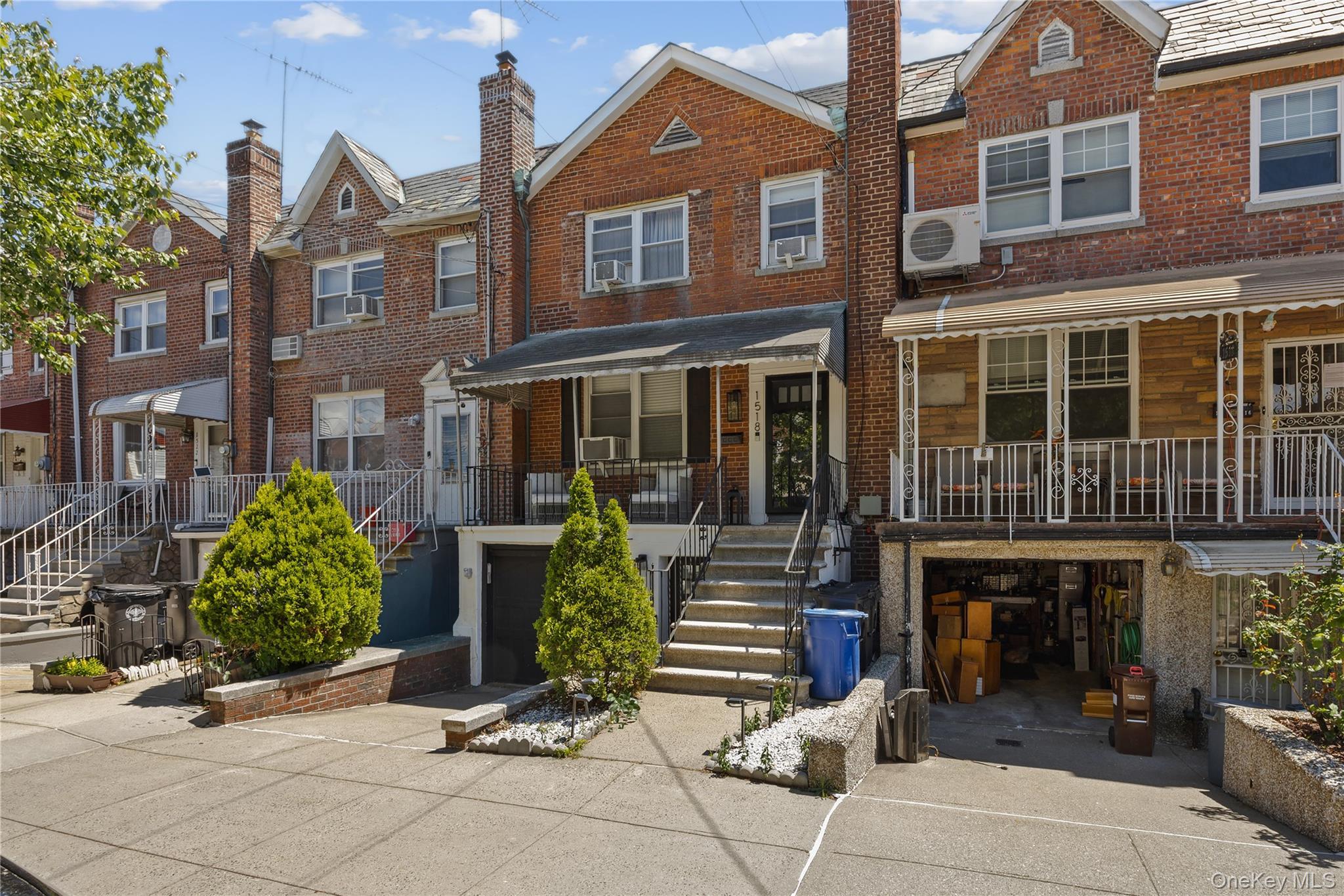 Single Family Fielding Street  Bronx, NY 10469, MLS-1022939-45