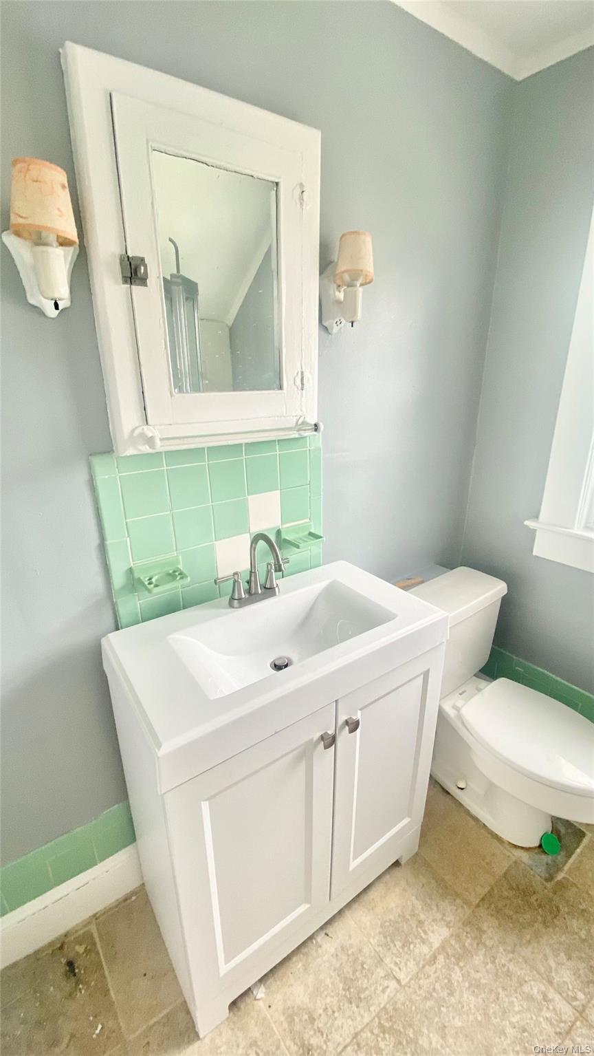 Single Family S Broadway  Suffolk County, NY 11757, MLS-1022950-20