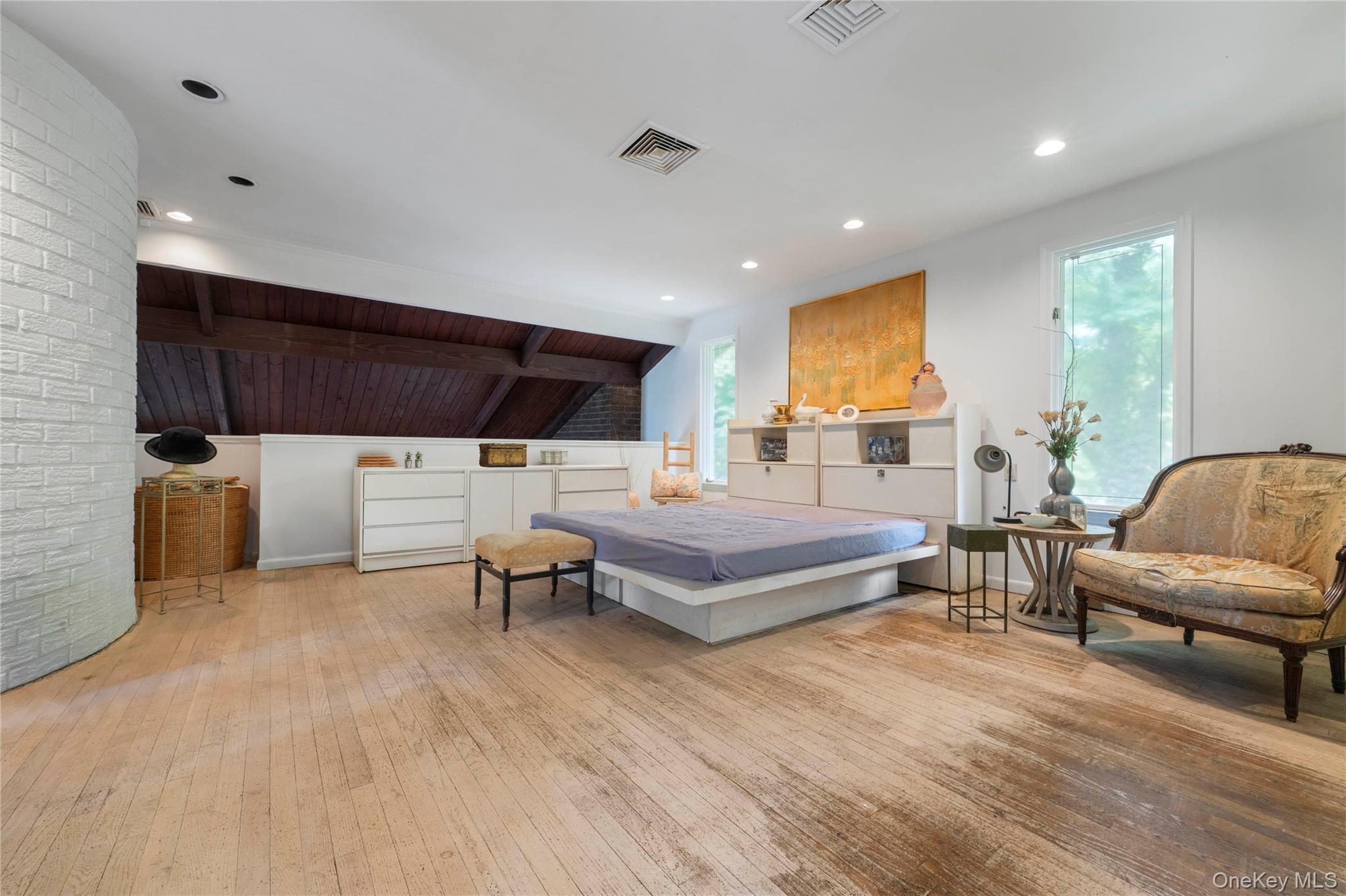 Single Family Arlington Avenue Bronx, NY 10471, MLS-1022953-18