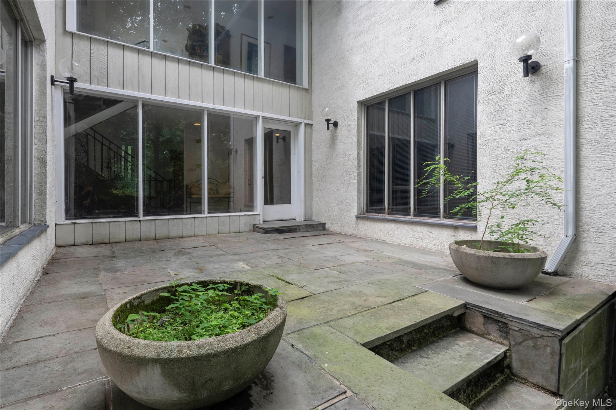 Single Family Arlington Avenue Bronx, NY 10471, MLS-1022953-23