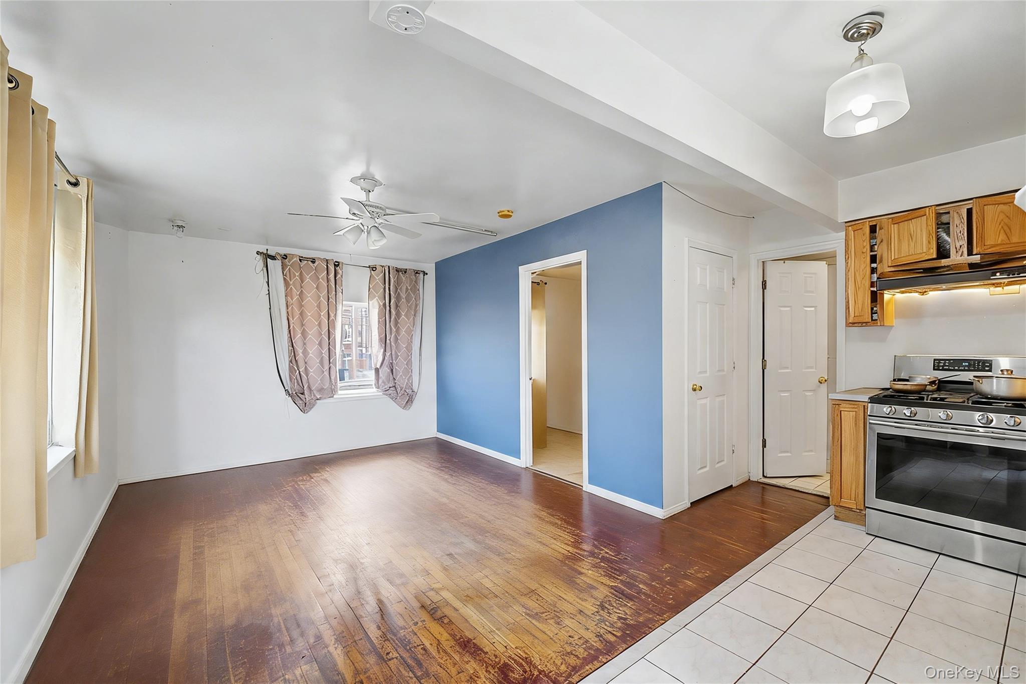 Single Family Alstyne Avenue Queens, NY 11368, MLS-1022984-2