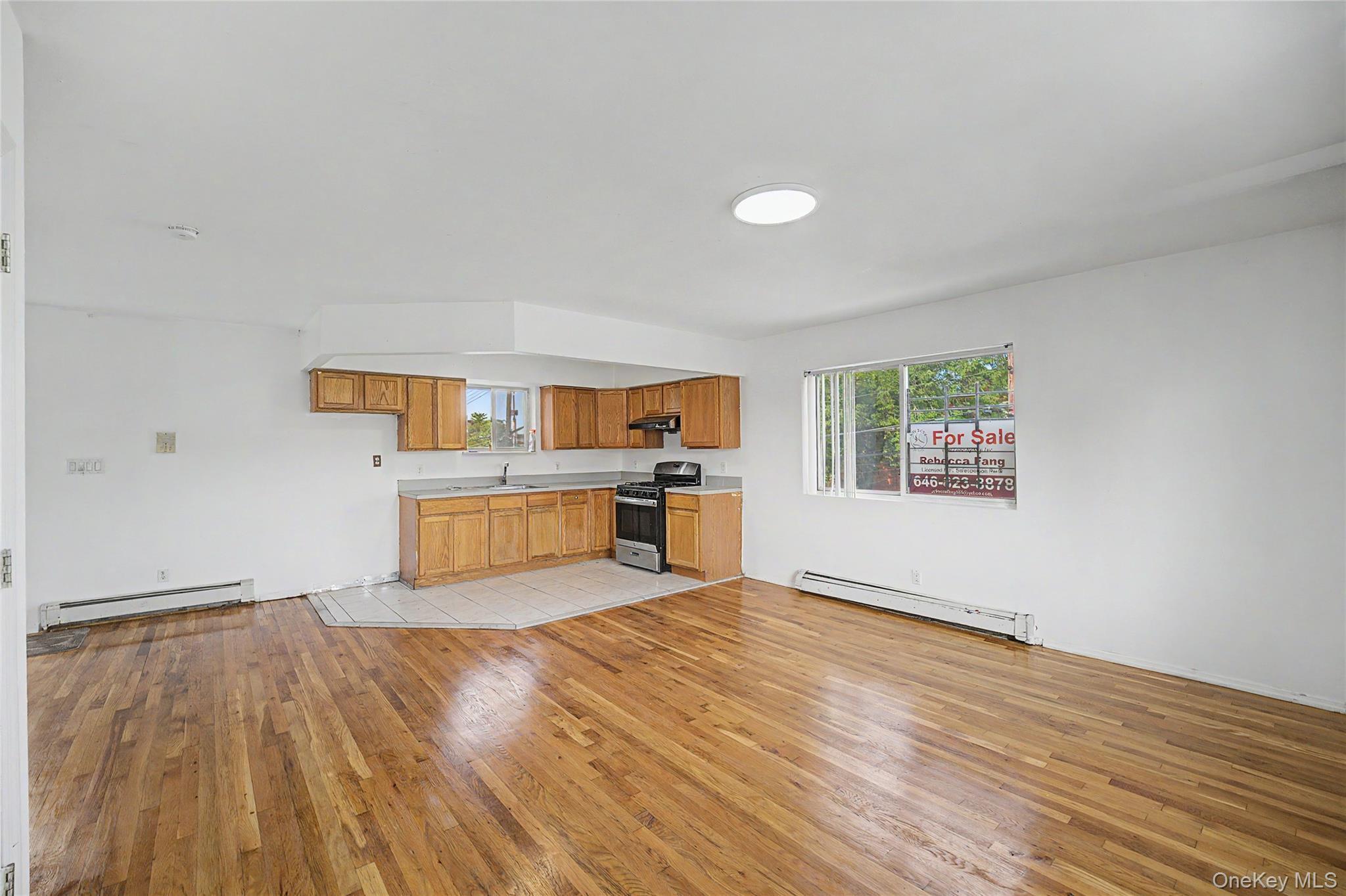 Single Family Alstyne Avenue Queens, NY 11368, MLS-1022984-7