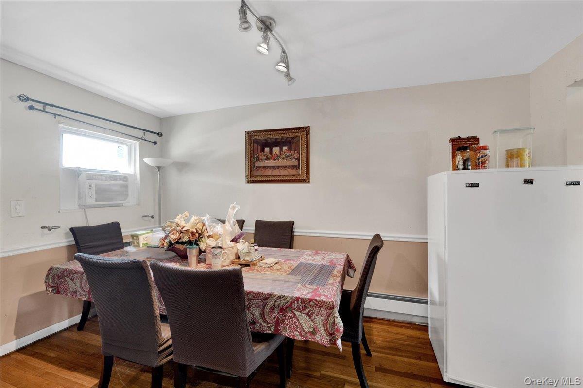 Single Family Torry Avenue Bronx, NY 10473, MLS-1023004-8