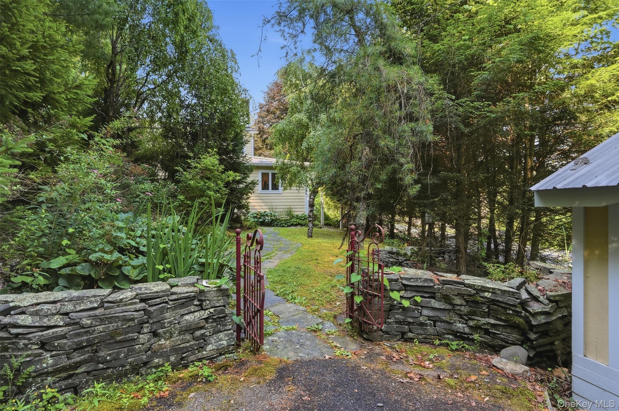 Single Family Krumville Road Ulster County, NY 12461, MLS-1023005-35