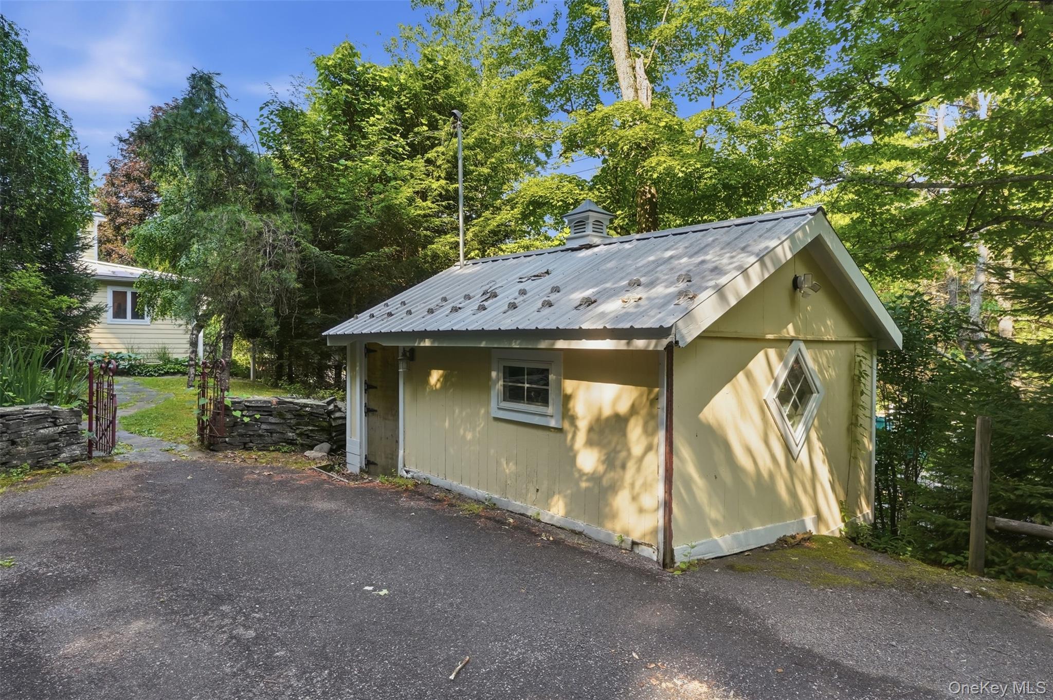 Single Family Krumville Road Ulster County, NY 12461, MLS-1023005-42