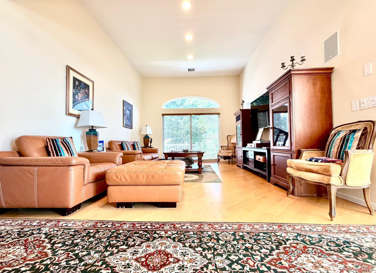 Single Family Pine Tree Lane  Suffolk County, NY 11977, MLS-1023018-27