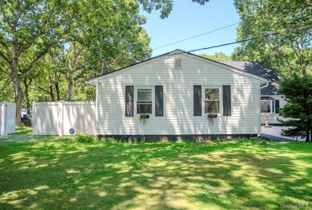 Single Family Fig Street  Suffolk County, NY 11722, MLS-1023022-24