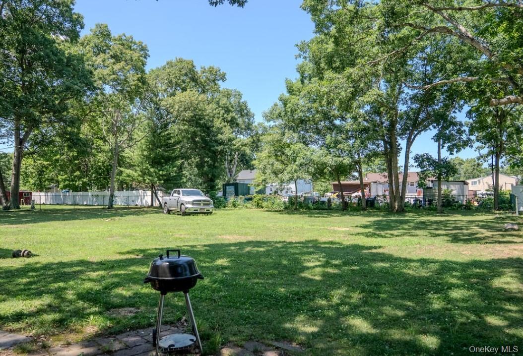 Single Family Fig Street  Suffolk County, NY 11722, MLS-1023022-27