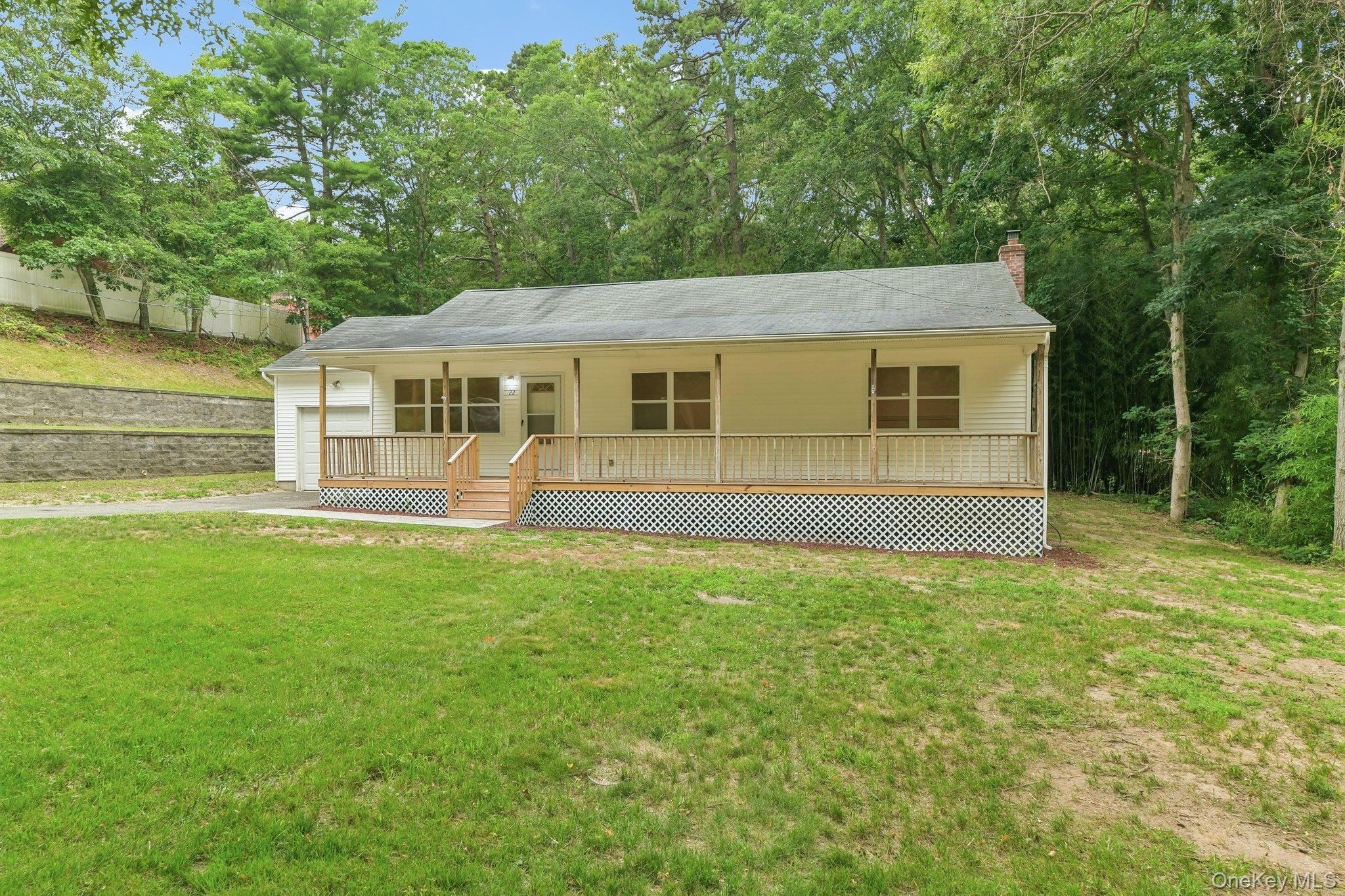 Single Family Red Maple Road Suffolk County, NY 11961, MLS-1023024-3