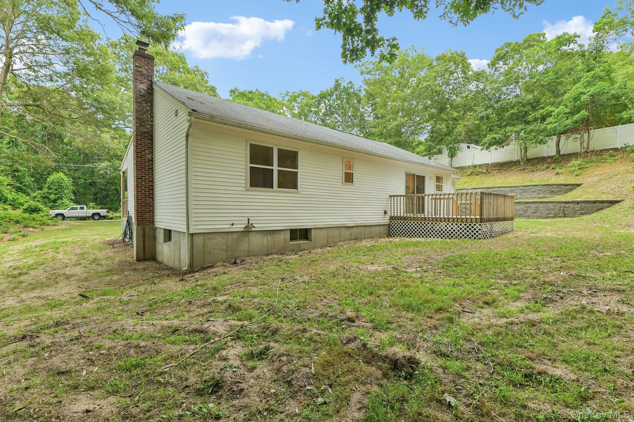 Single Family Red Maple Road Suffolk County, NY 11961, MLS-1023024-31
