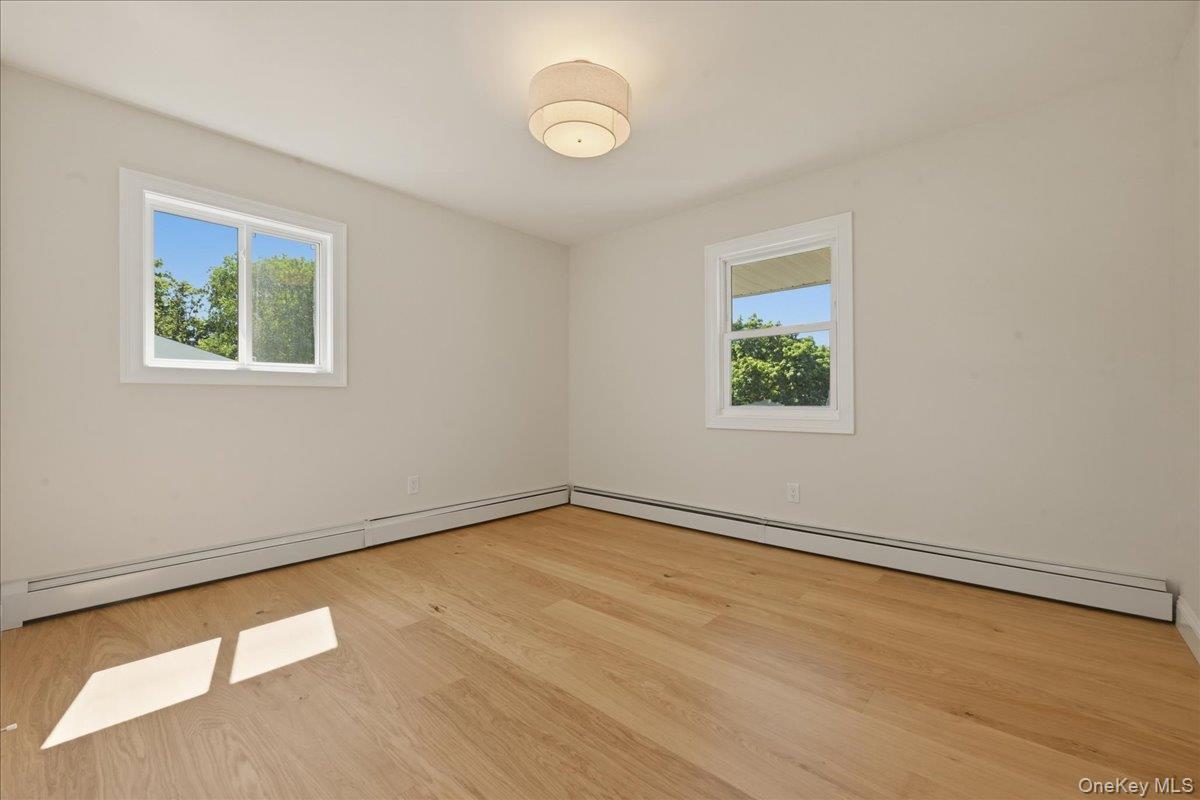 Single Family Bernice Court  Suffolk County, NY 11727, MLS-1023030-28