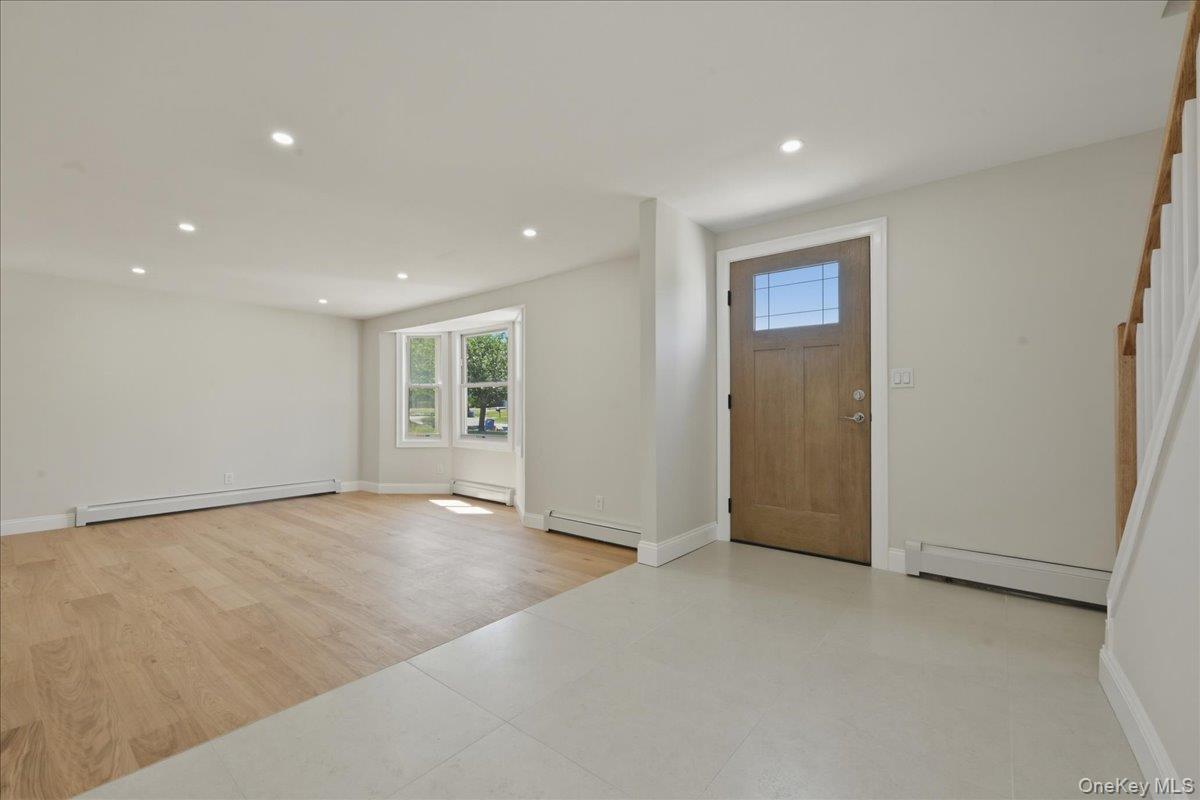 Single Family Bernice Court  Suffolk County, NY 11727, MLS-1023030-3