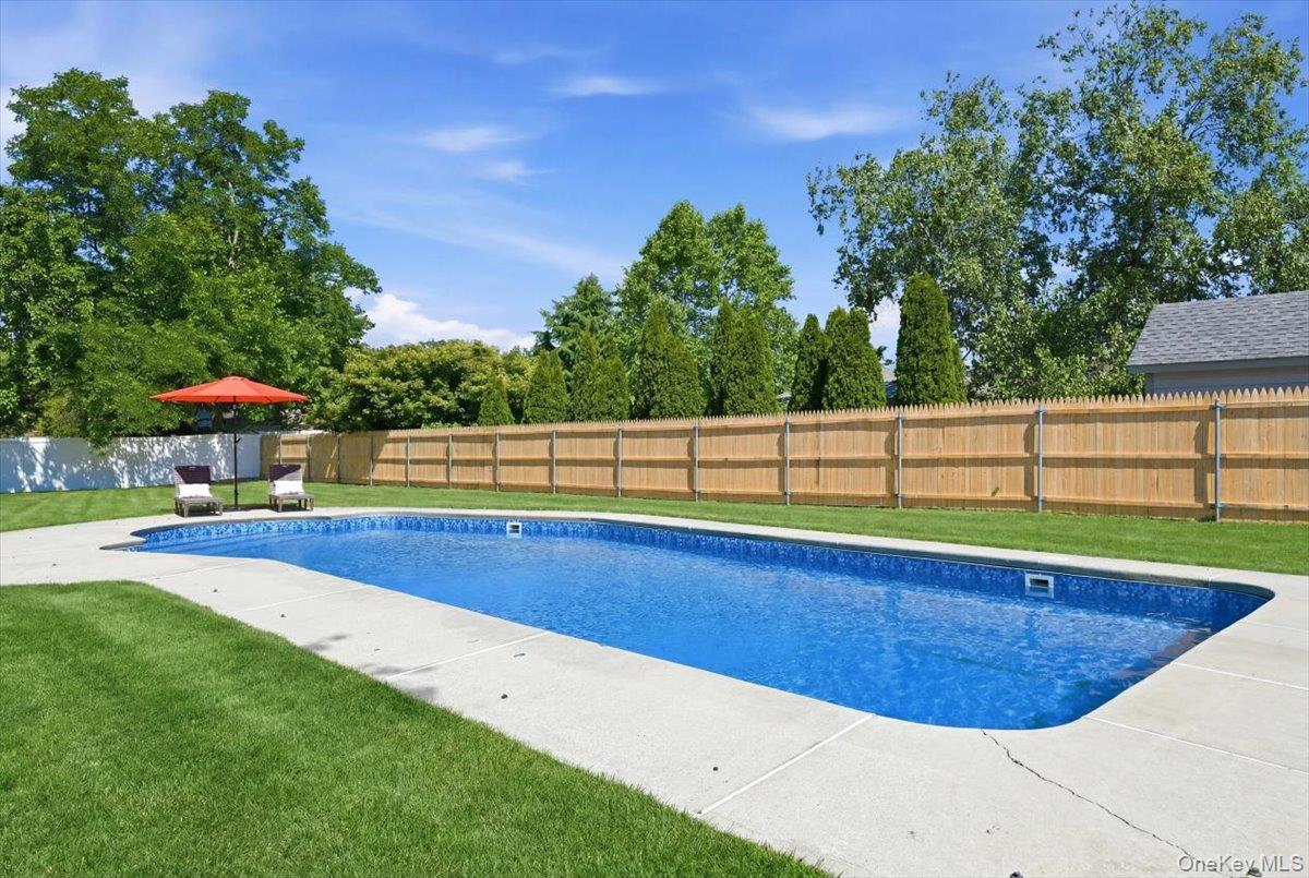 Single Family Bernice Court  Suffolk County, NY 11727, MLS-1023030-34