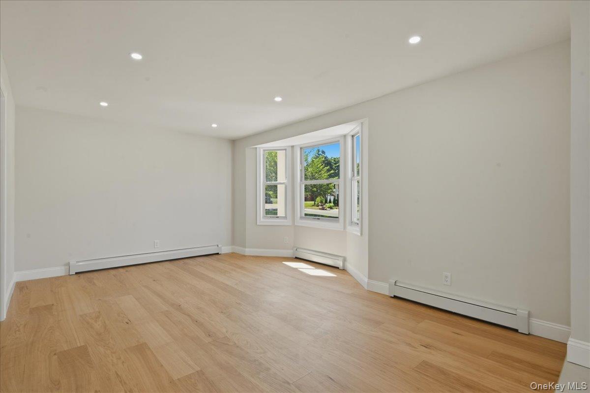 Single Family Bernice Court  Suffolk County, NY 11727, MLS-1023030-4