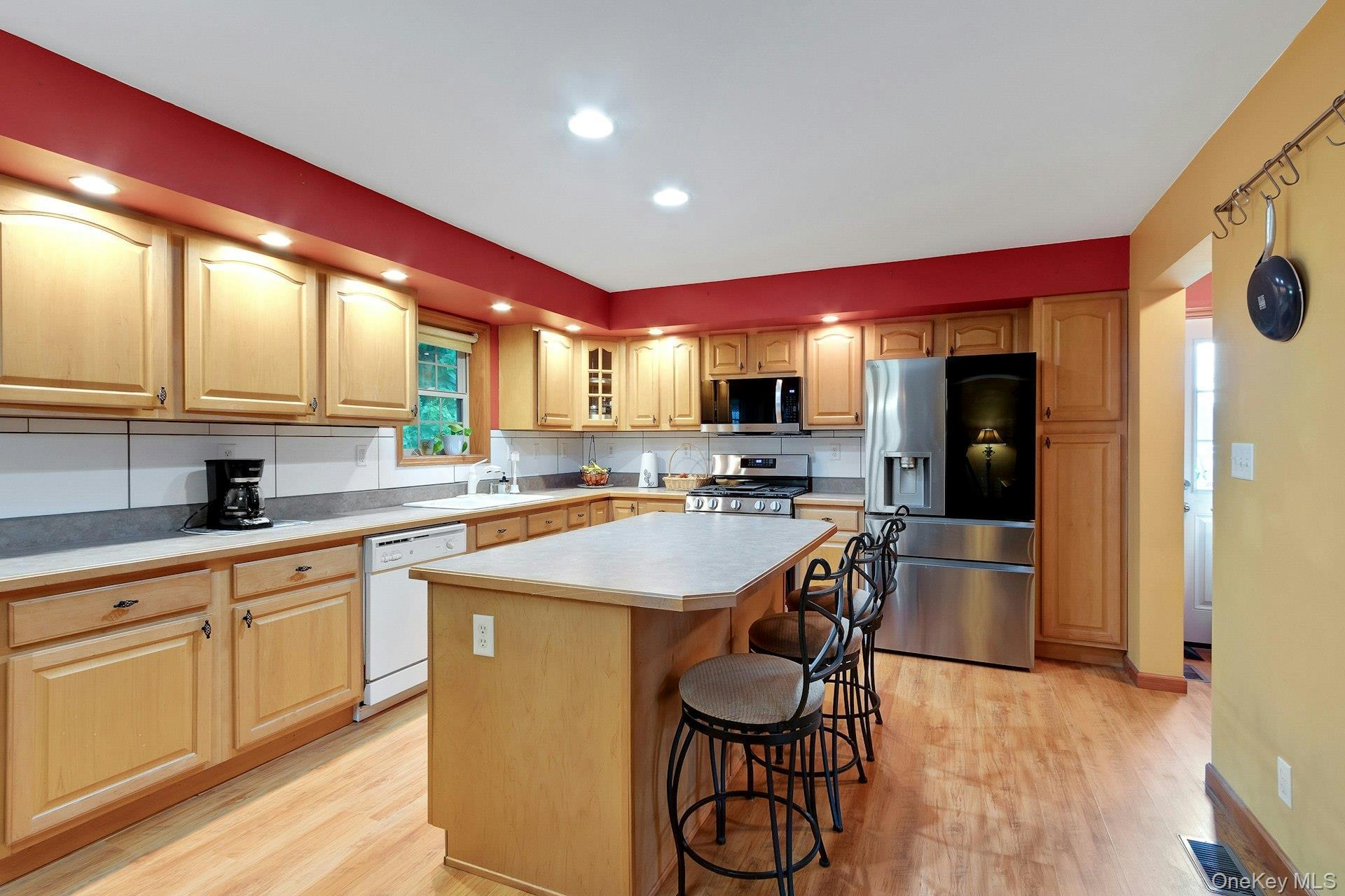 Single Family Hoyt Street Ulster County, NY 12466, MLS-1023045-13