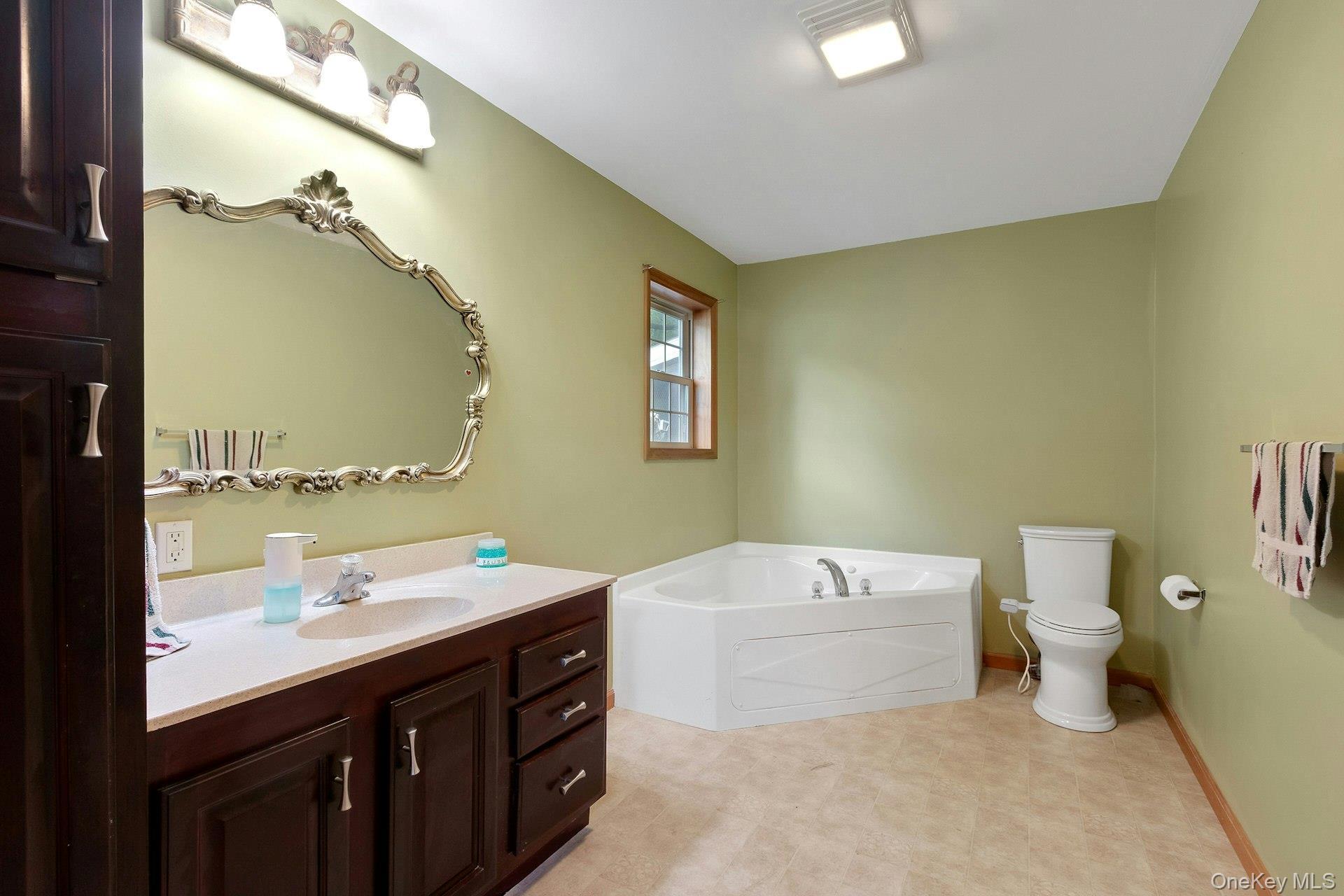 Single Family Hoyt Street Ulster County, NY 12466, MLS-1023045-24