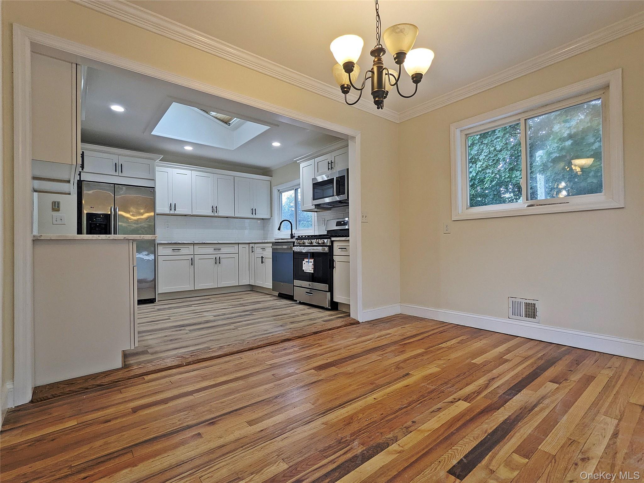 Single Family Berkeley Avenue Suffolk County, NY 11784, MLS-1023059-11