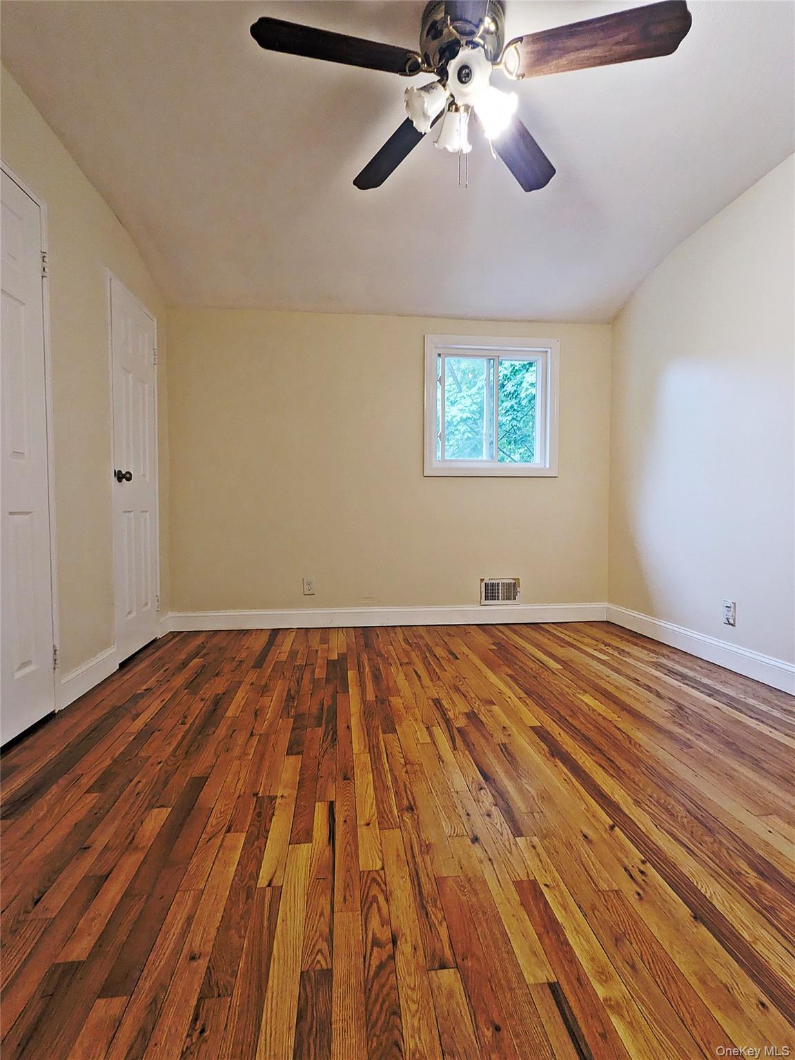 Single Family Berkeley Avenue Suffolk County, NY 11784, MLS-1023059-18