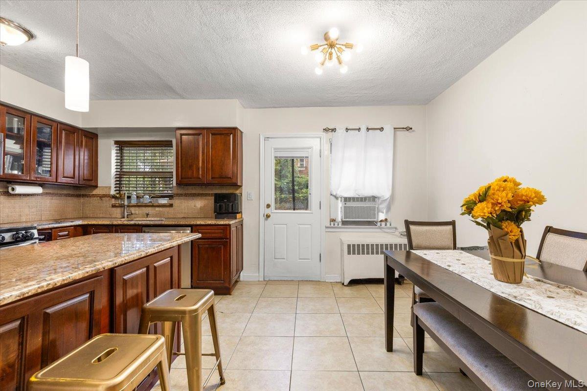 Single Family Eastchester Road Bronx, NY 10469, MLS-1023087-6