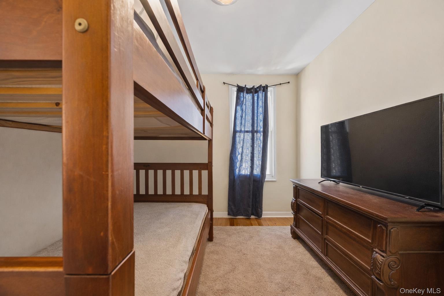 Single Family E 224th Street  Bronx, NY 10466, MLS-1023088-8