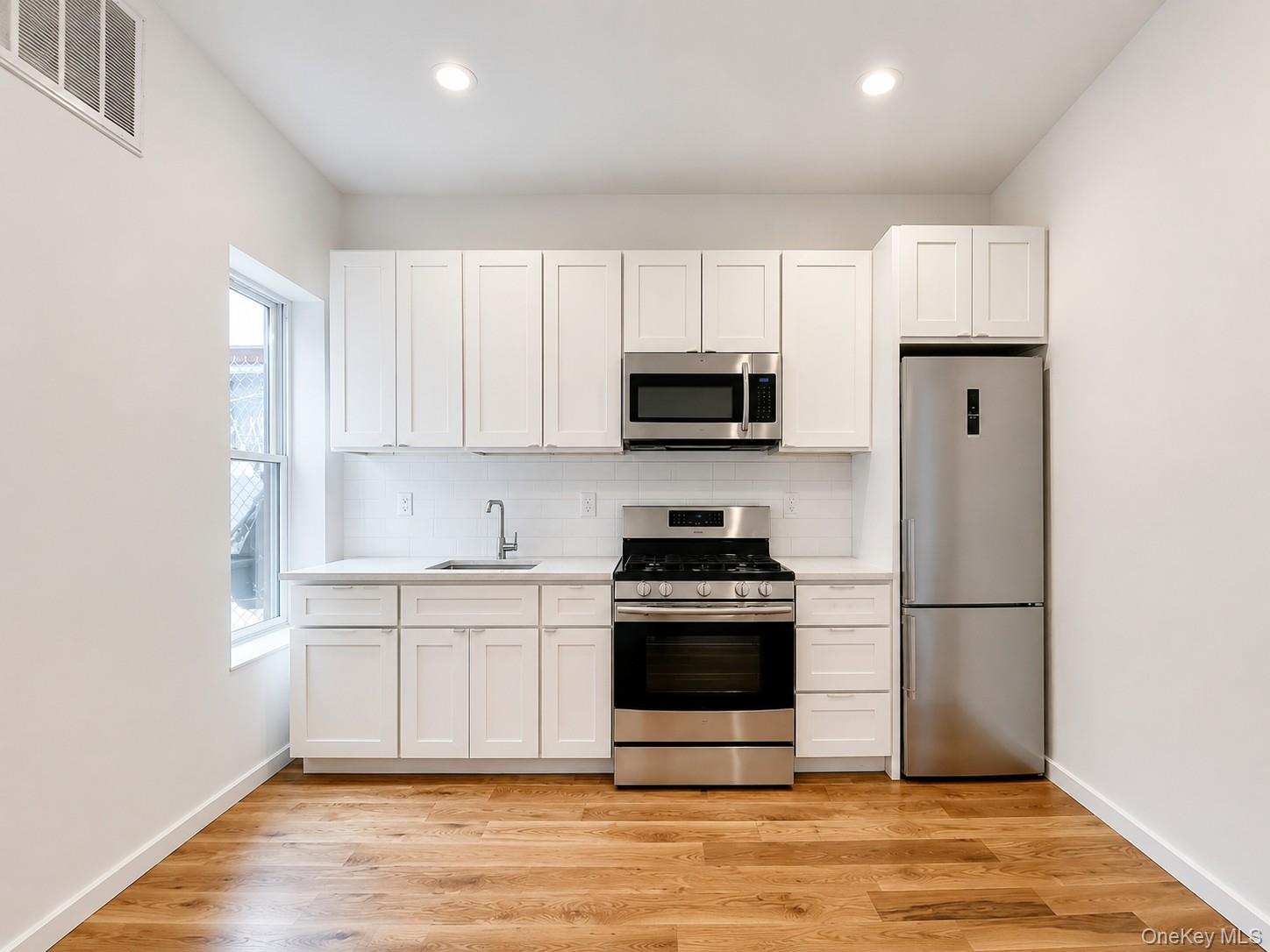 Single Family Rockaway Avenue Brooklyn, NY 11233, MLS-1023103-5