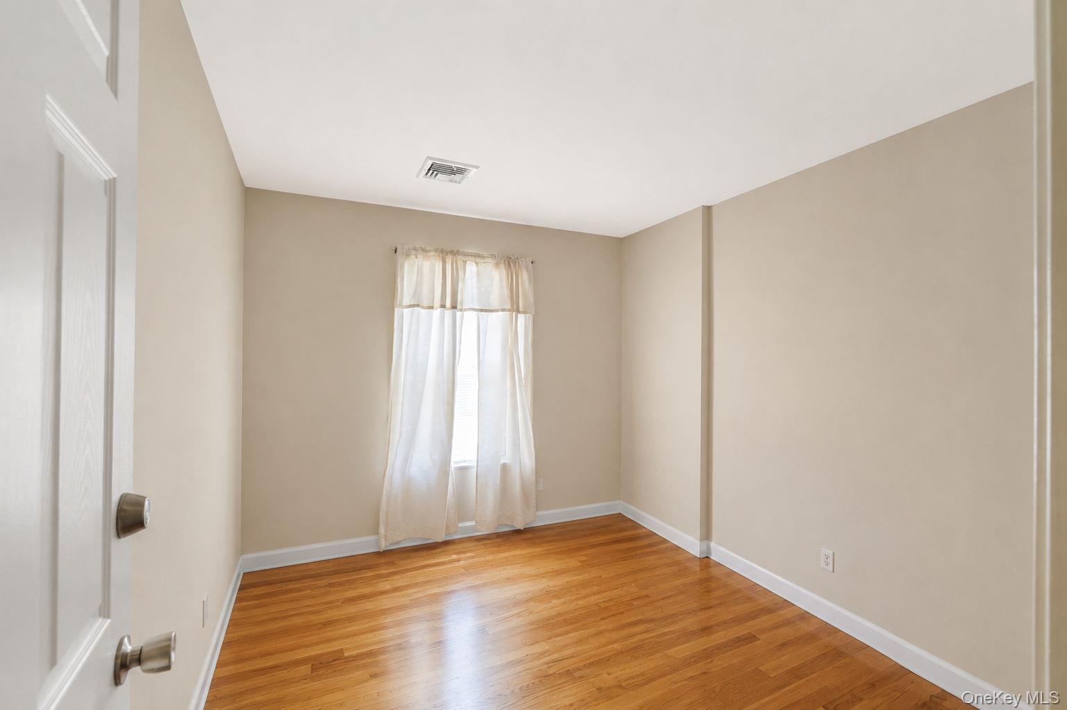 Single Family Stanford Court Orange County, NY 12586, MLS-1023145-15
