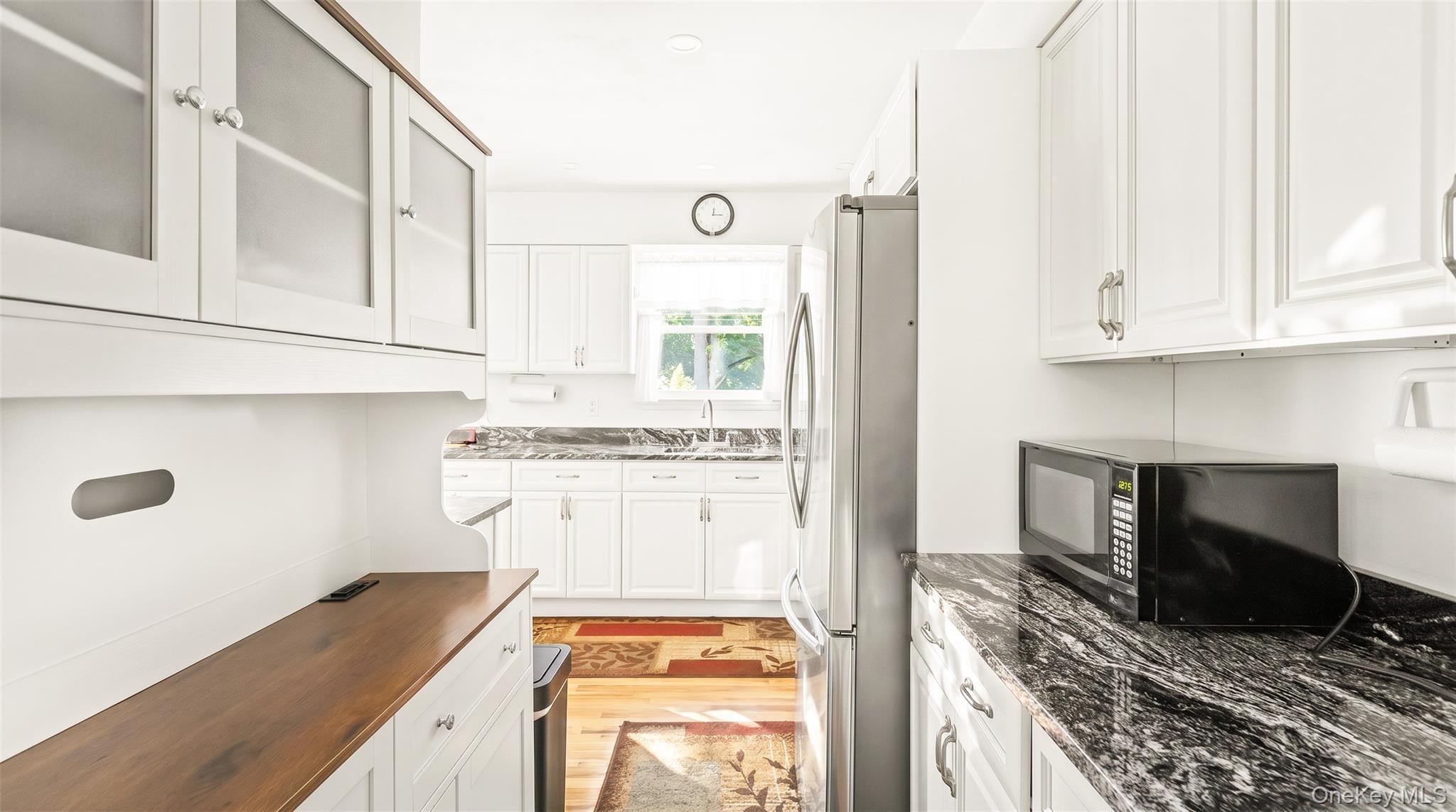 Single Family S Country Road Suffolk County, NY 11719, MLS-1023153-10