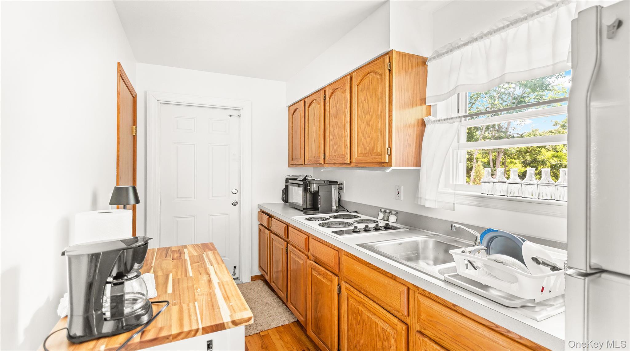 Single Family S Country Road Suffolk County, NY 11719, MLS-1023153-24