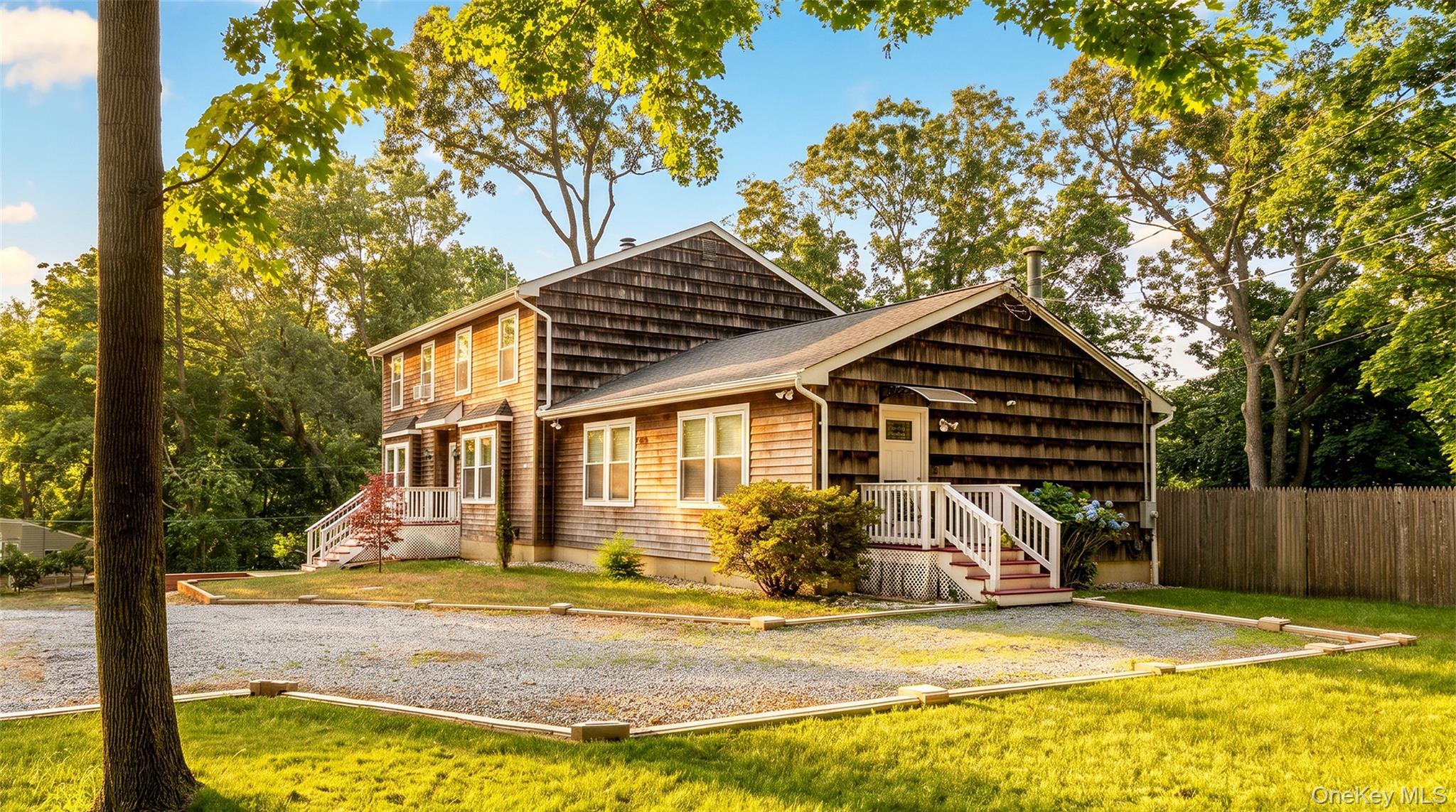 Single Family S Country Road  Suffolk County, NY 11719, MLS-1023153-35