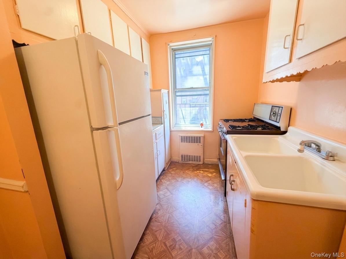 Coop Brigham Street Brooklyn, NY 11229, MLS-1023184-4