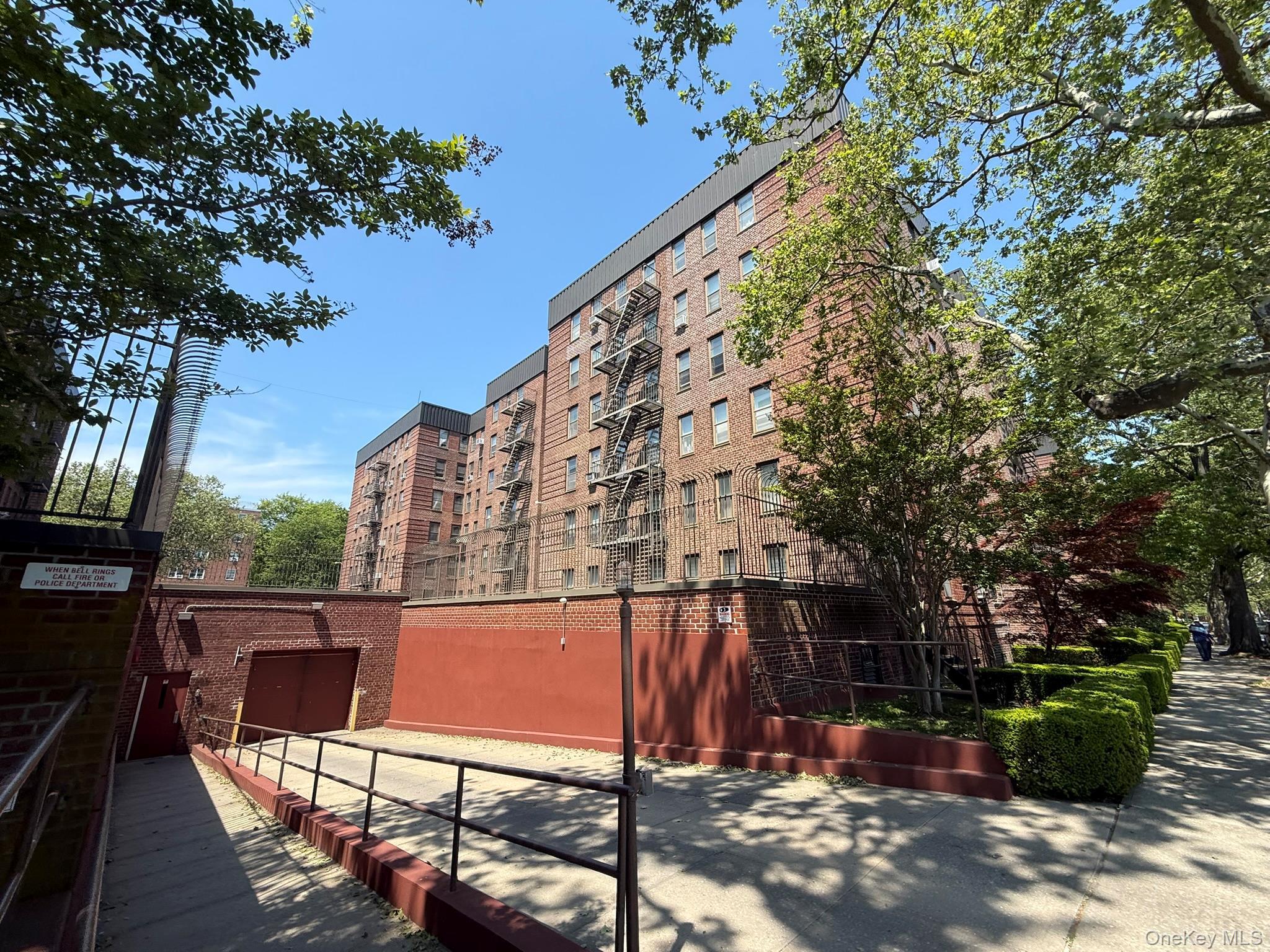 Coop Brigham Street Brooklyn, NY 11229, MLS-1023184-9