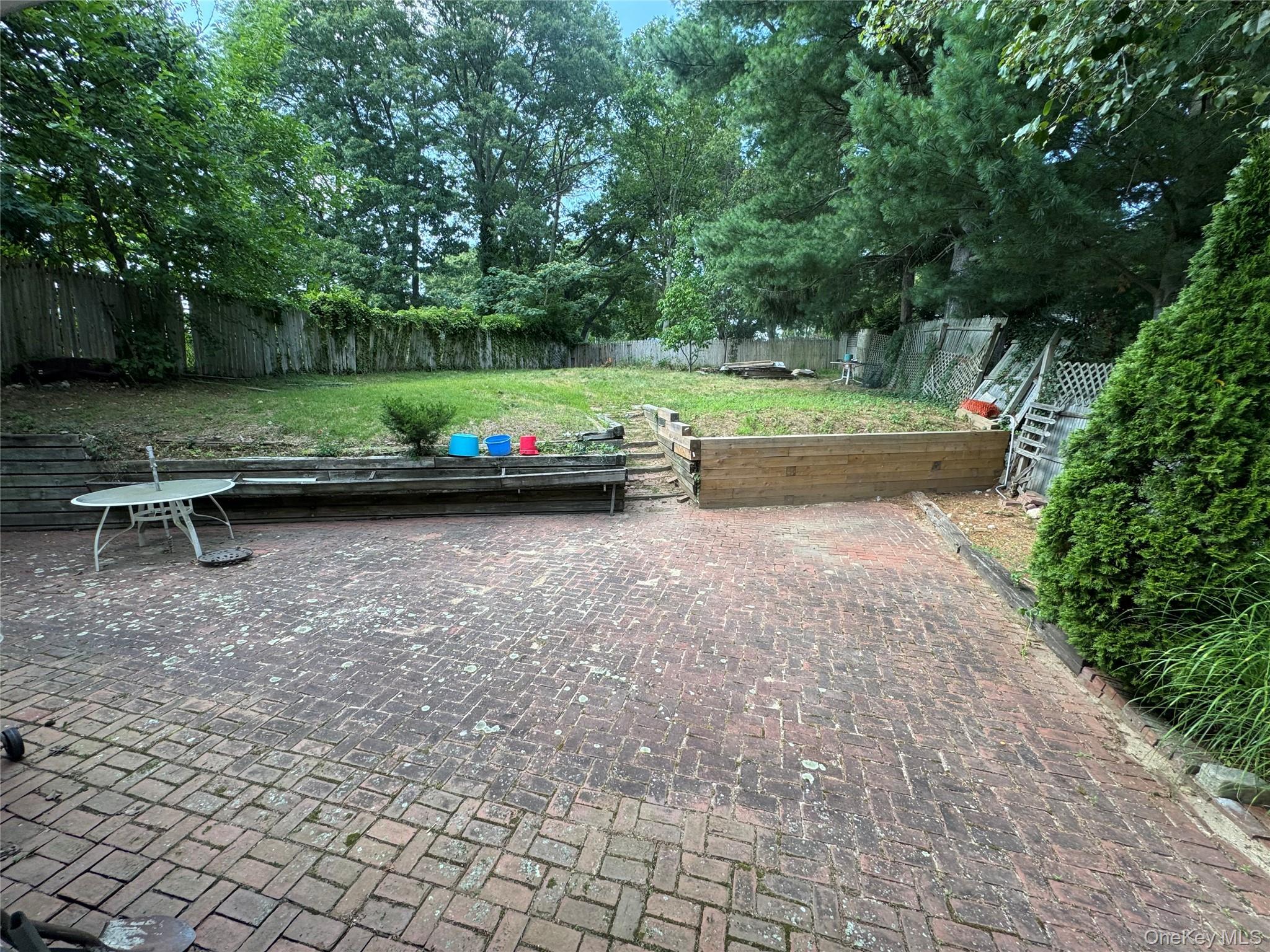 Single Family Bushwick Street  Suffolk County, NY 11747, MLS-1023194-18